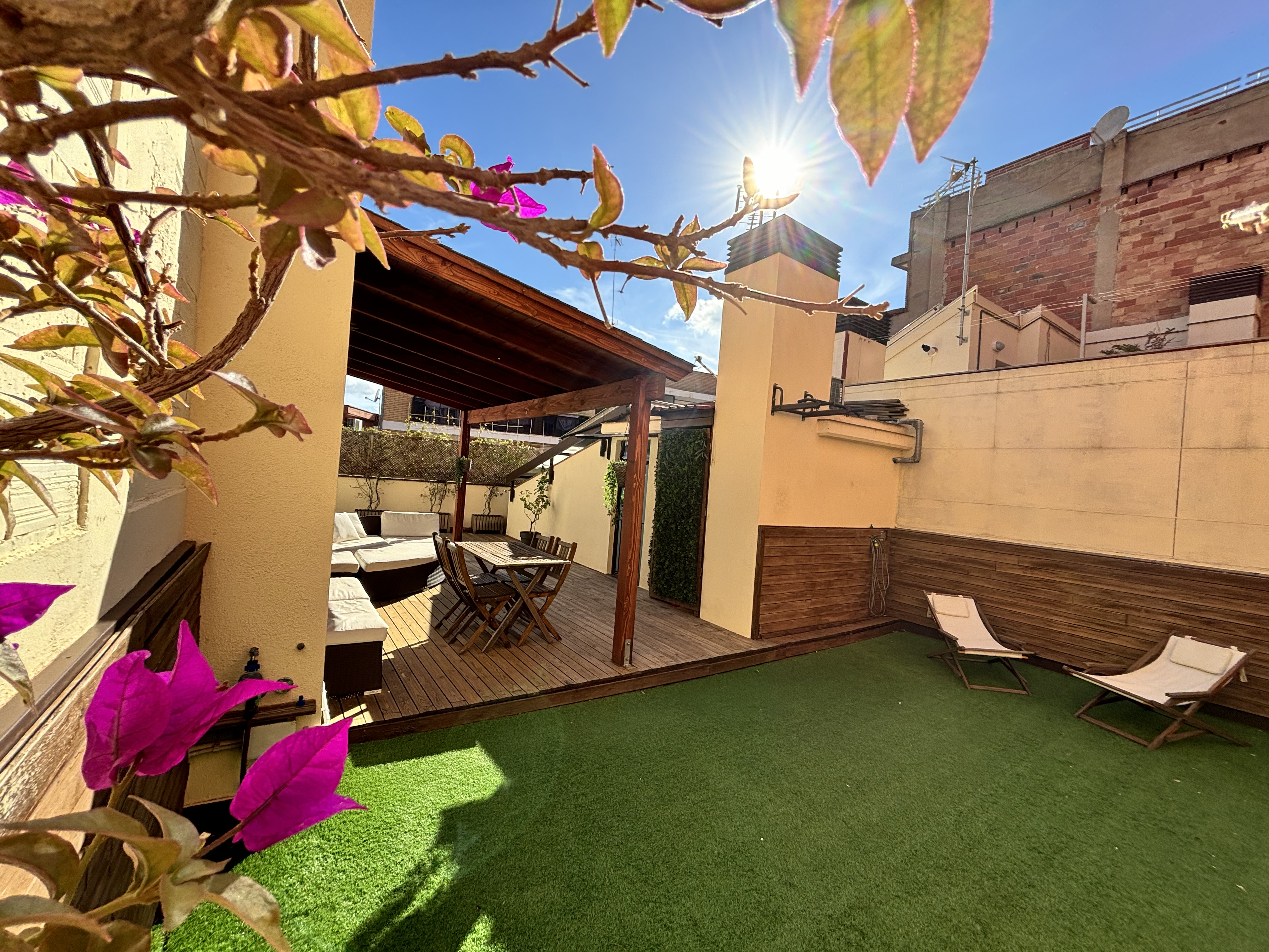 Exclusive penthouse with a large private terrace and parking