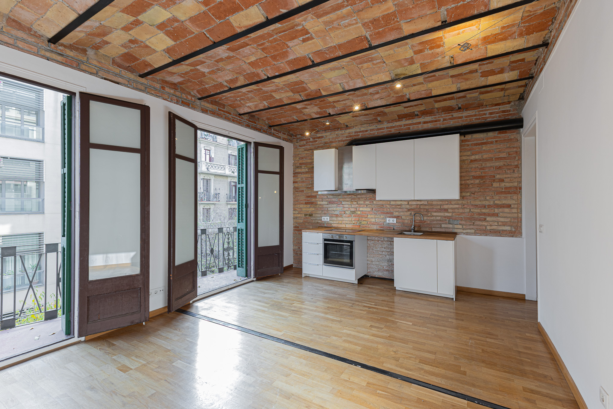 Spacious classic apartment in Sant Antoni