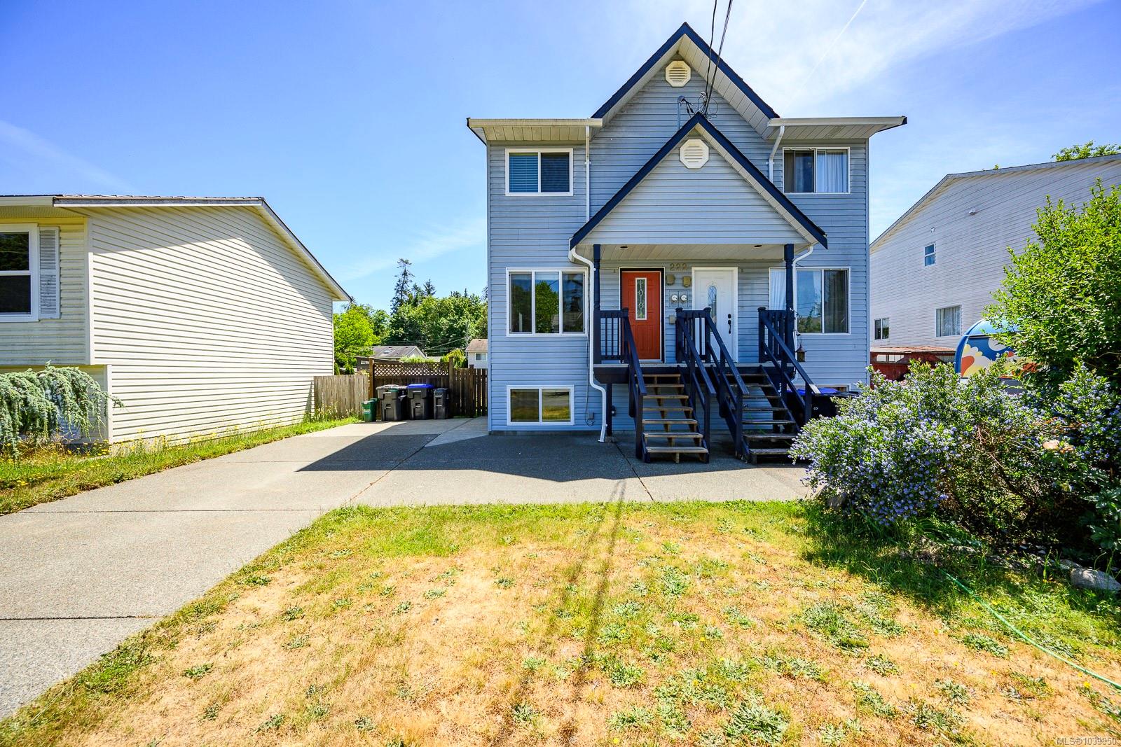 Lovingly maintained half duplex on a quiet cul-de-sac!