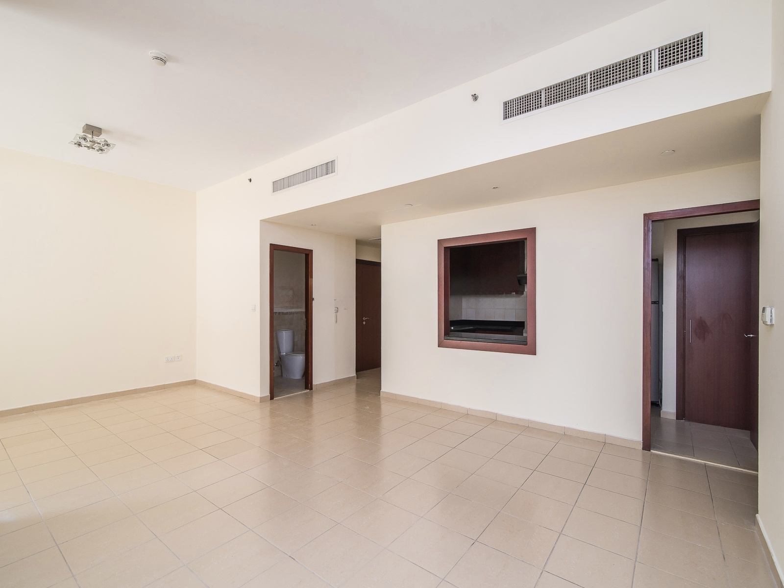 High Floor I Unfurnished I Vacant
