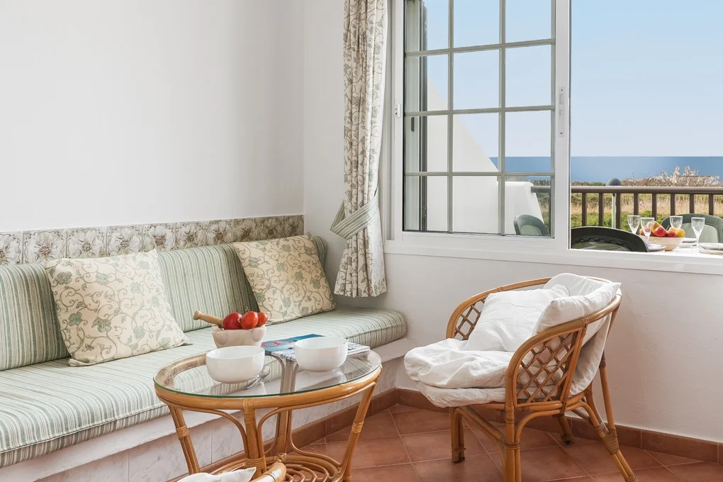 Apartamento con vistas al mar en Son Bou, Menorca