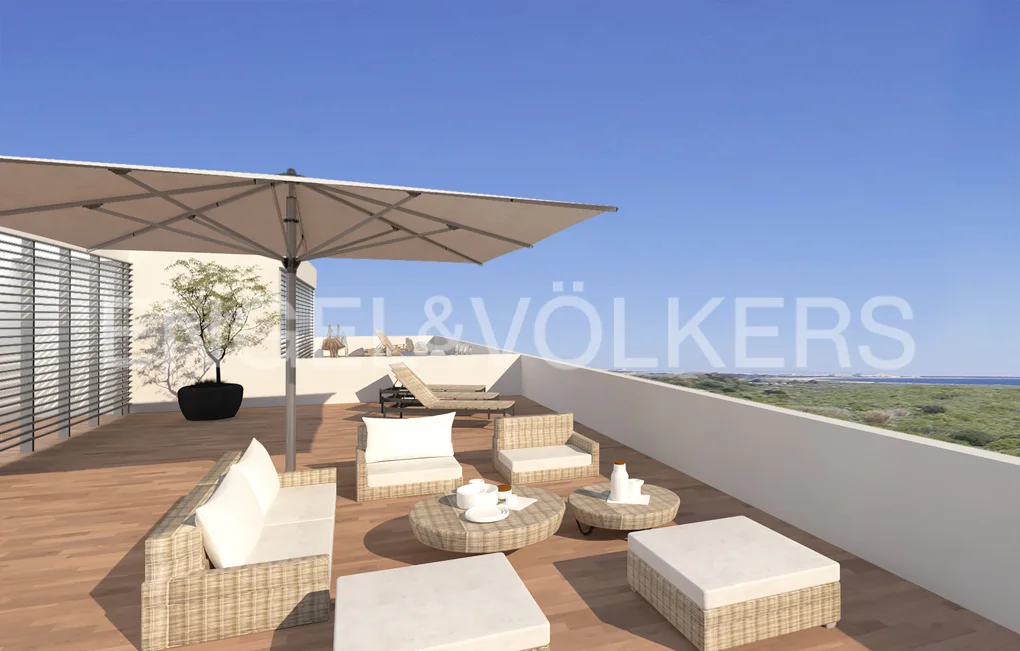 Duplex apartment with panoramic rooftop terrace