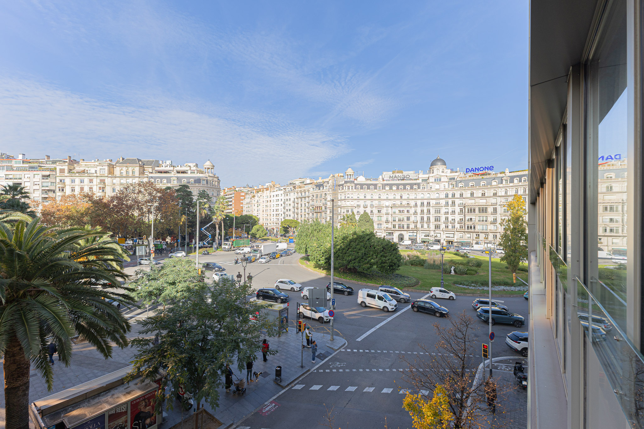 Exclusivo apartamento en la plaza de Francesc Macià