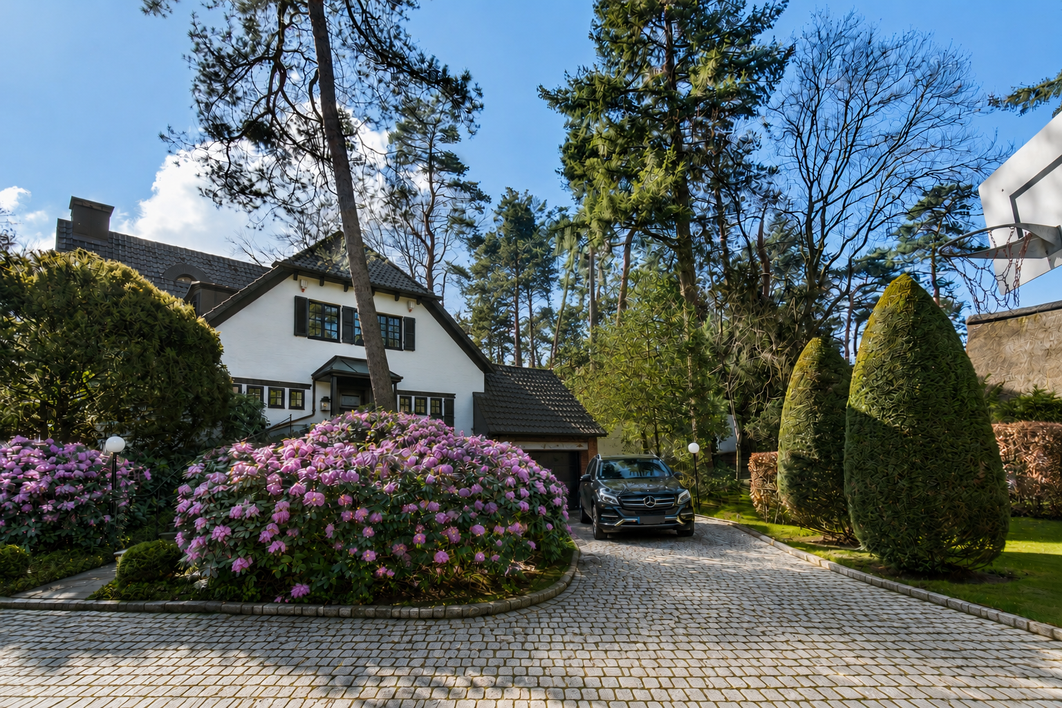 Ankommen, aufatmen, zuhause sein! 
Luxuriöses Familienparadies zwischen Elbe und Golfclub in Falkenstein