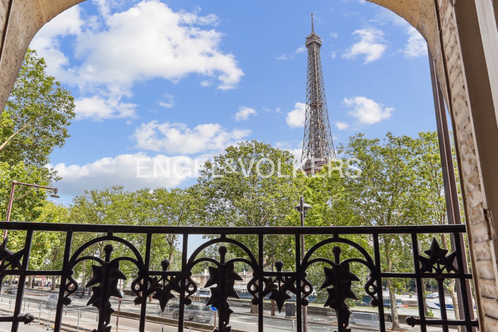 Paris 16 - Hochwertige Familienwohnung mit außergewöhnlichem Blick – Trocadéro / Passy