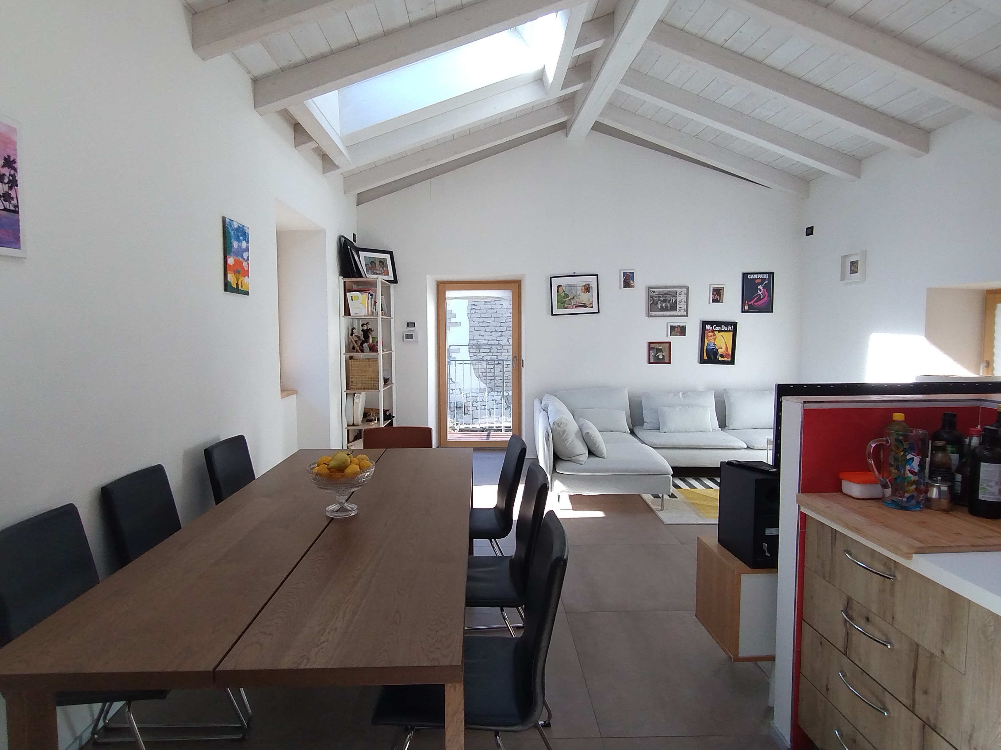 Beautiful fully renovated townhouse, exempt from the Gilmozzi law