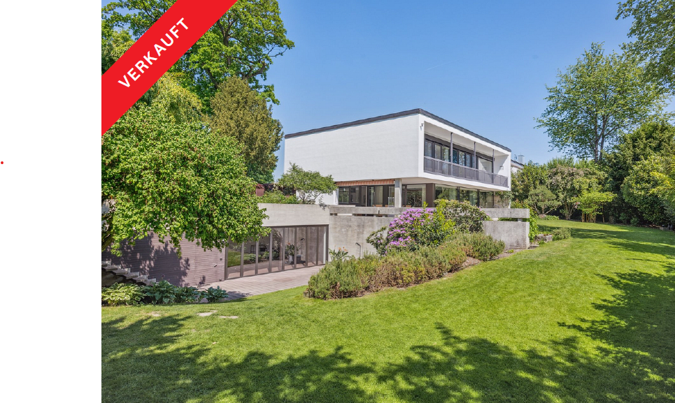 Exklusive Villa in Freising: Wohntraum am Waldrand mit Bergblick