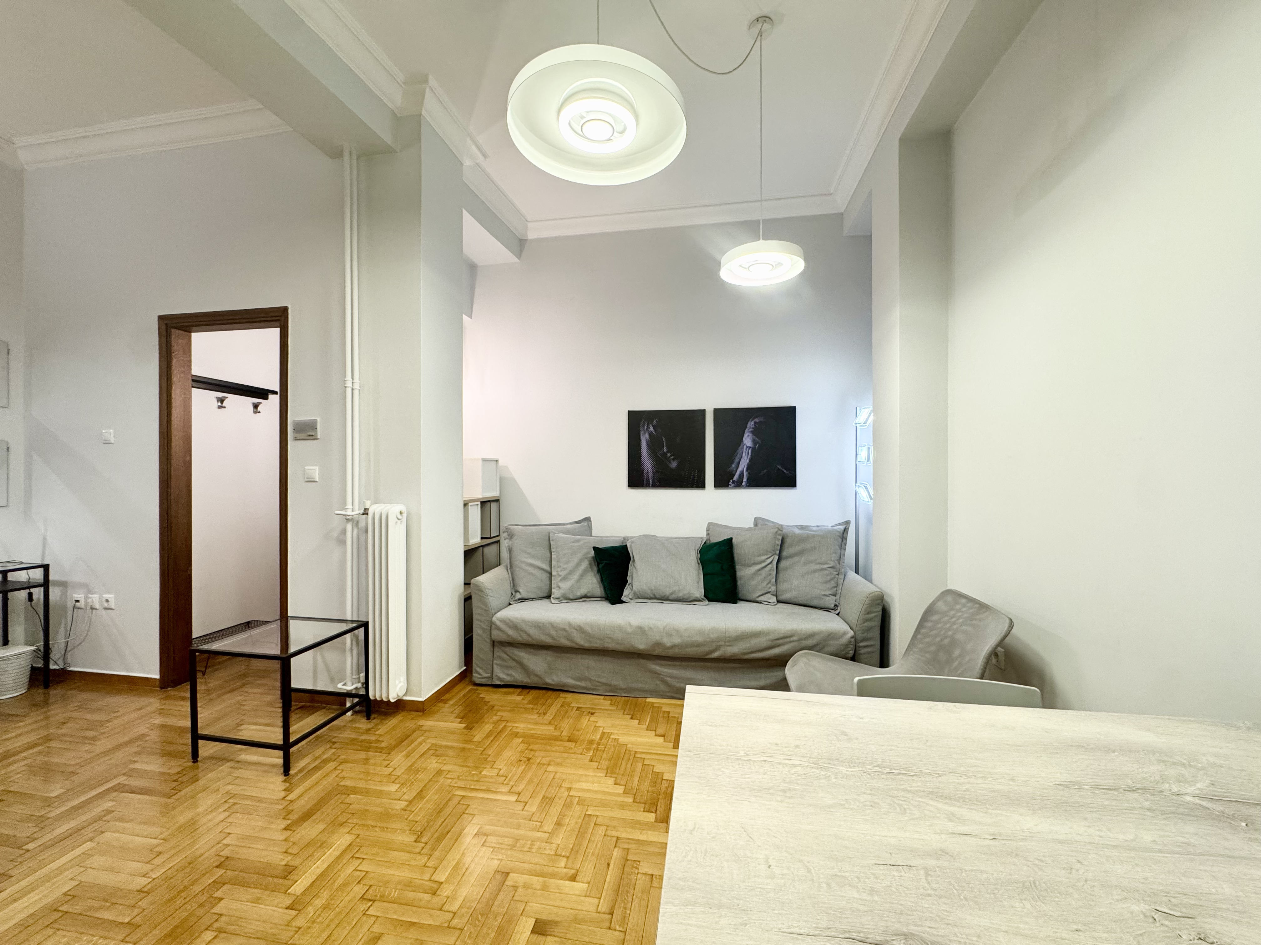 Elegant, fully furnished 48 sq m apartment behind Hilton