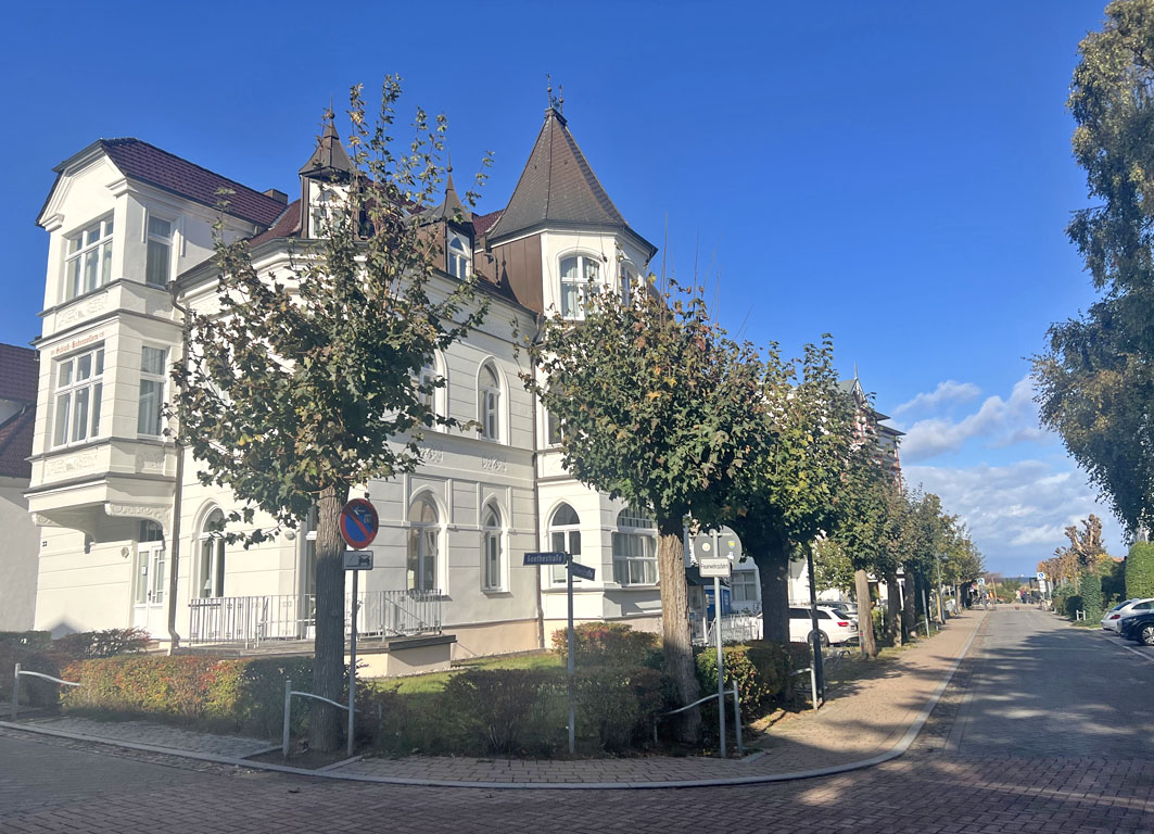Eigentumswohnung im Schloß Hohenzollern in 2. Reihe von Seebad Ahlbeck