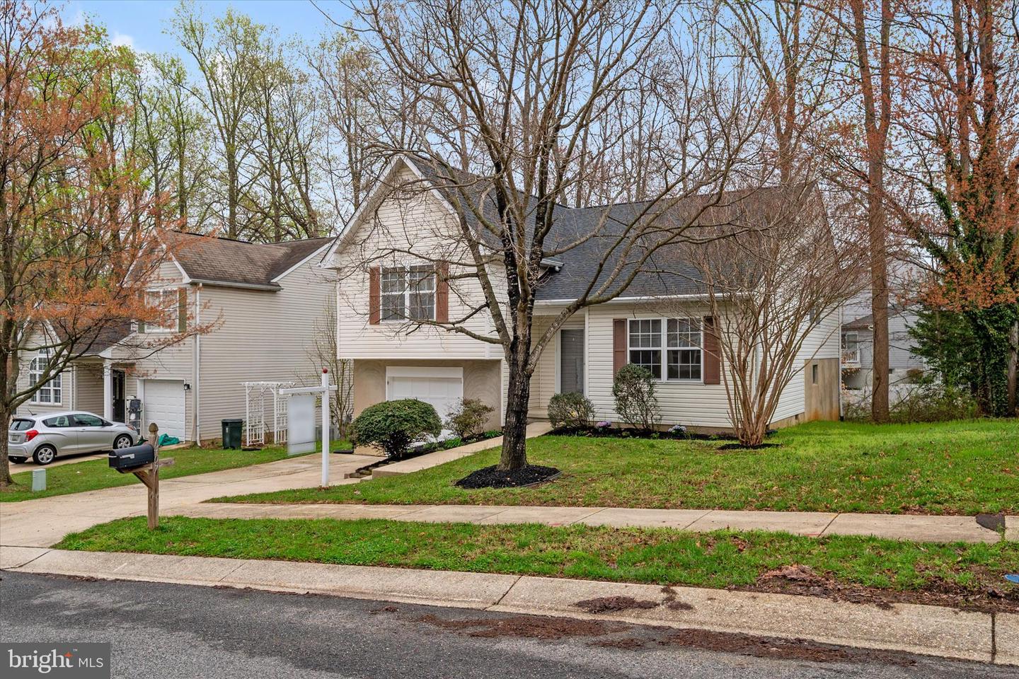 Spacious Living and Cape St. Claire Charm