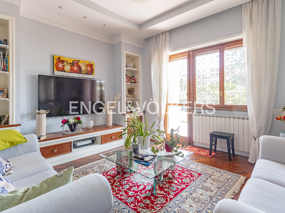 Exclusive apartment in a gated community in the Pisana area