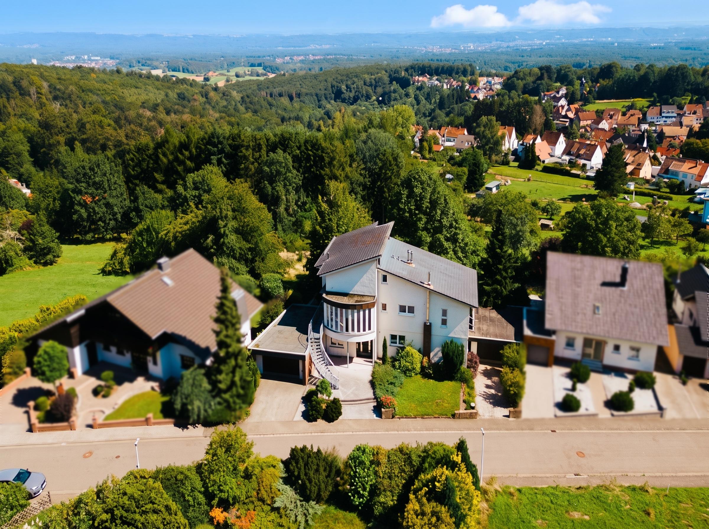 Zweifamilienhaus in begehrter Höhenlage mit beeindruckendem Panoramablick! [KI-modifiziert]