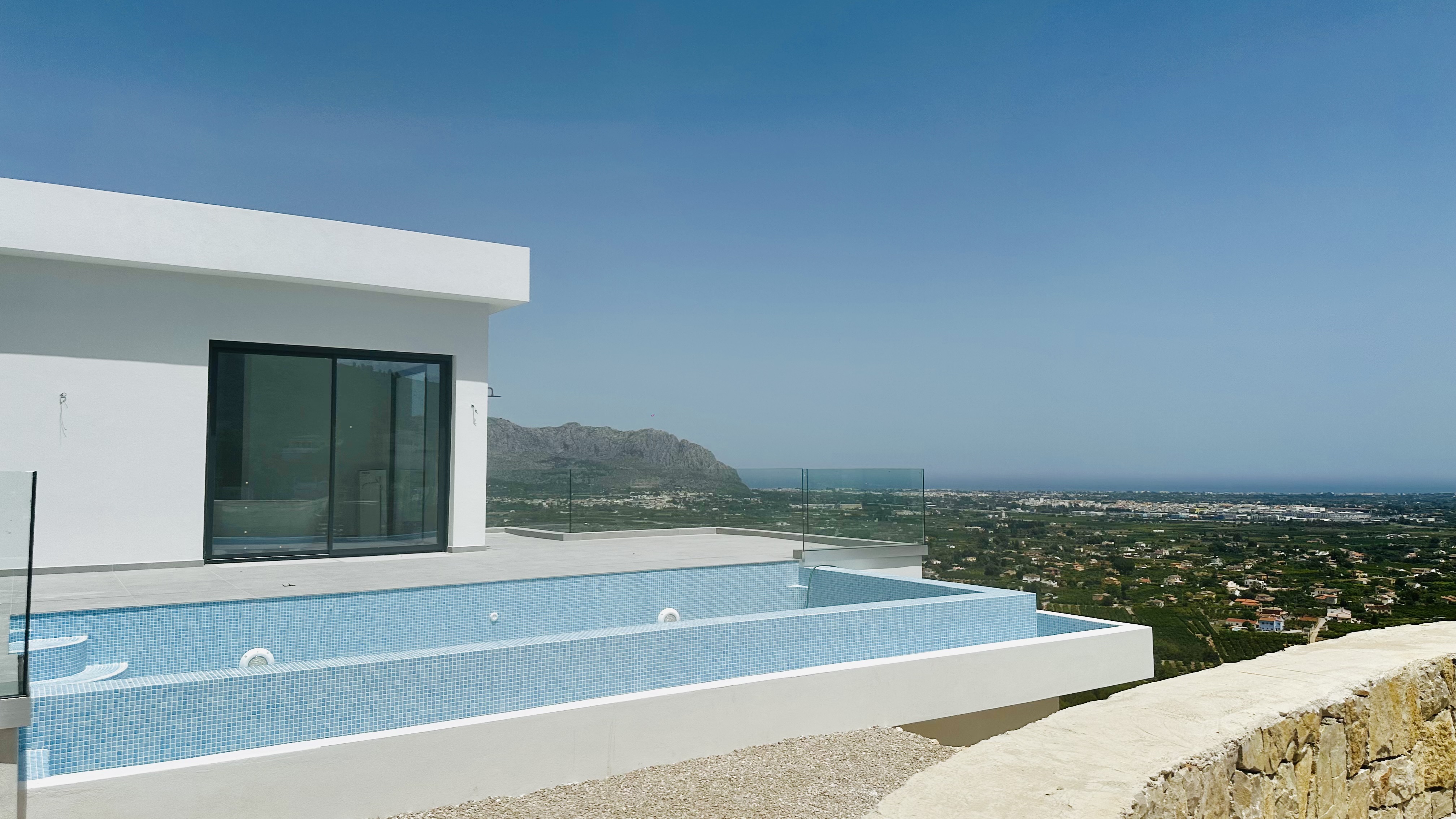 Fantastische Luxusvilla mit unverbaubarem Traumblick
