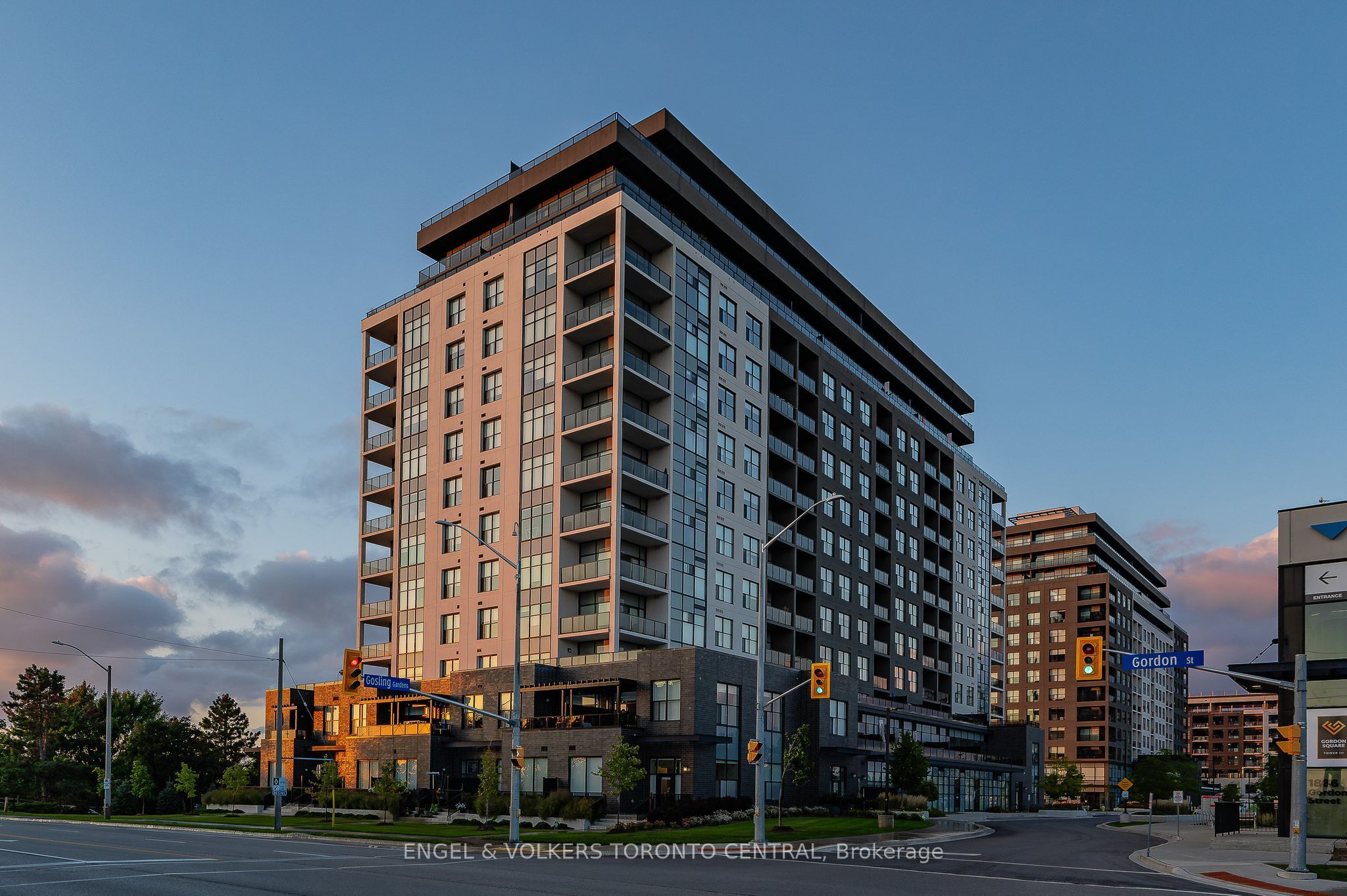 Designer Corner Suite with  Wraparound Balcony