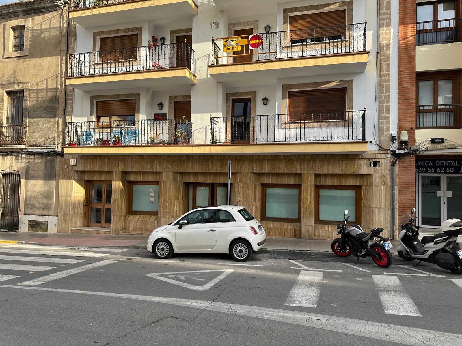 Erstklassige Gewerbefläche in strategischer Lage in Jávea