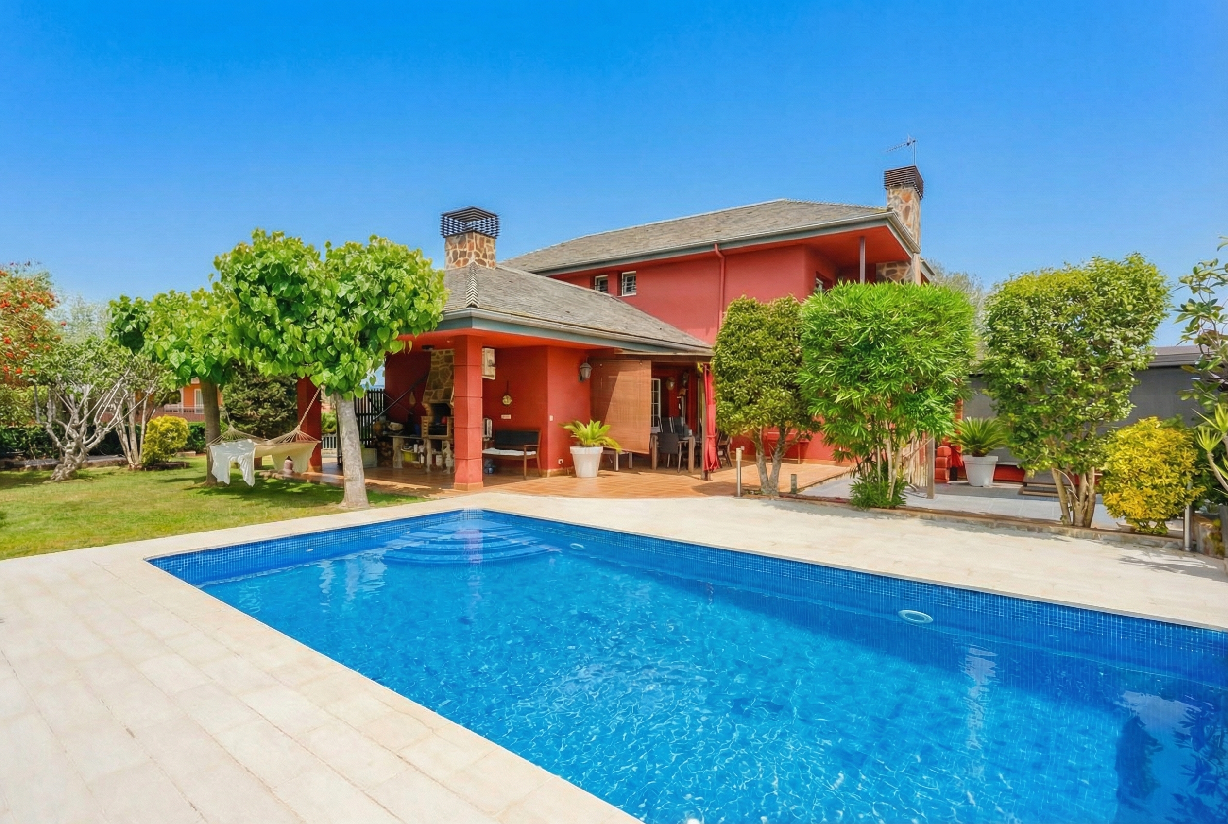 Author's Residence: Privacy, Elegance and Comfort in Palau [AI-modified]