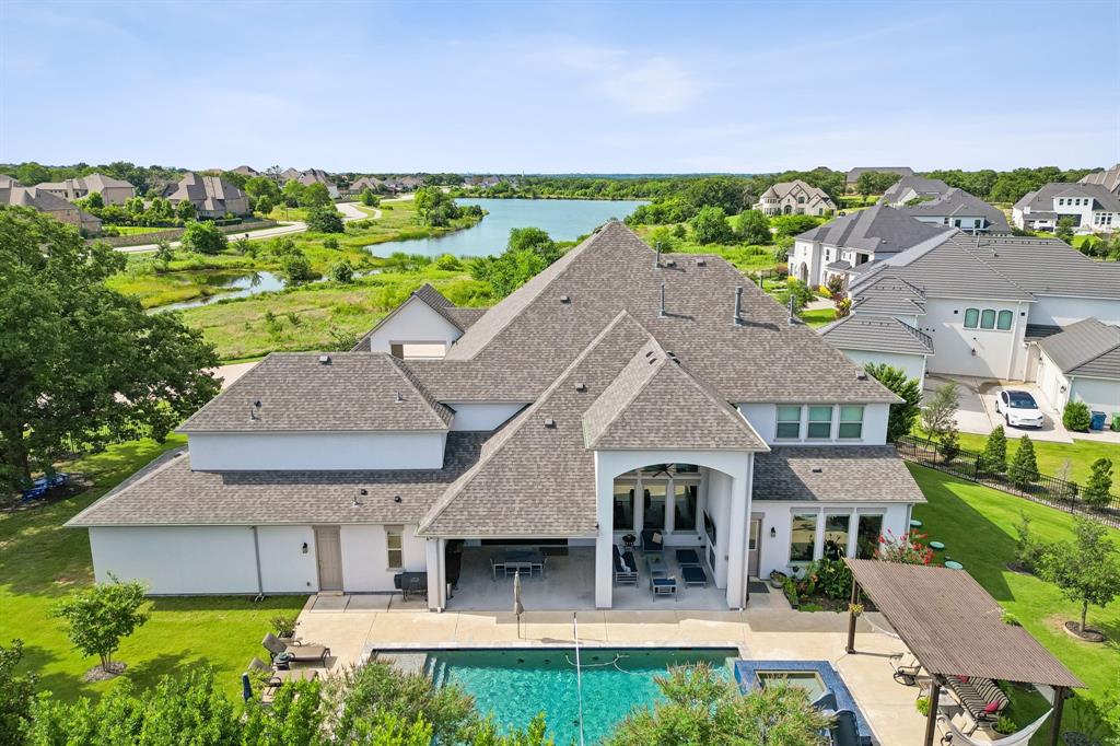 Multi-Generational Home in  Desirable Townlake Community