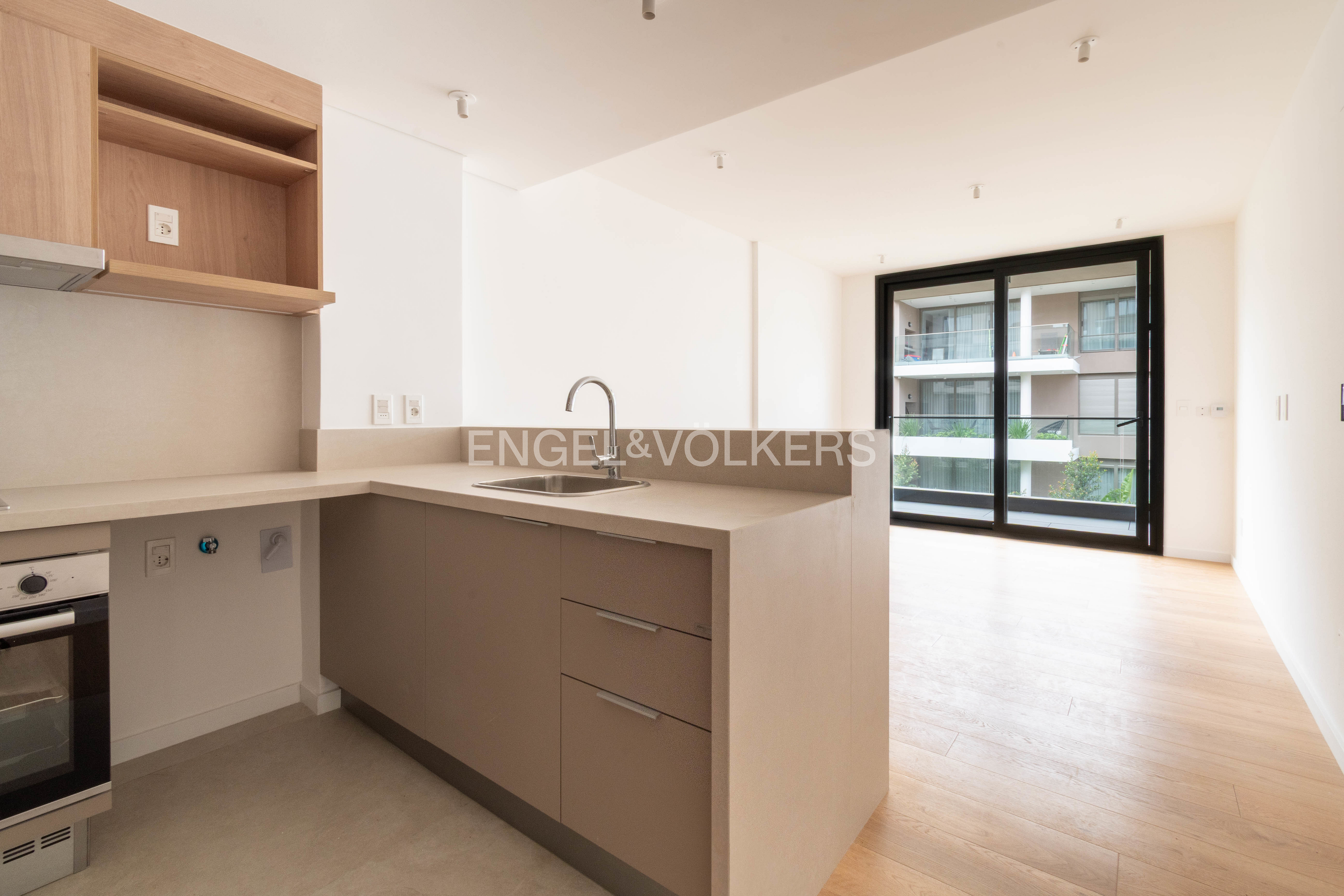 Apartamento de 1 dormitorio con cochera en Barrio Parques