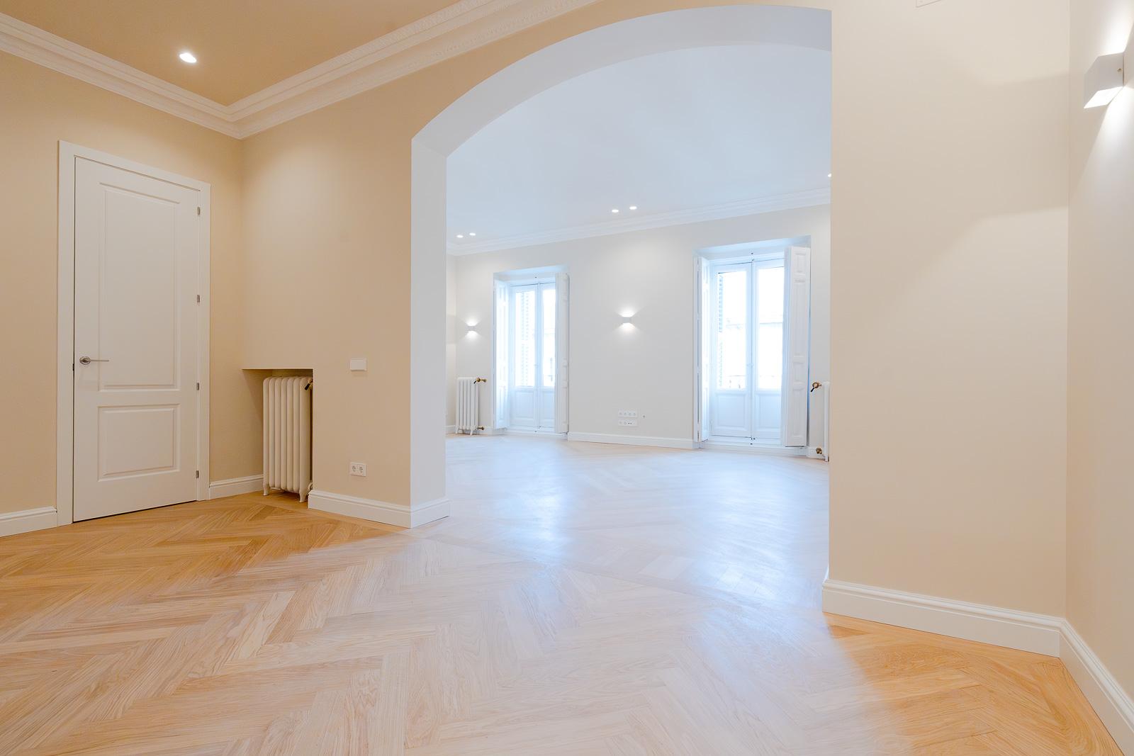 Spectacular designer apartment with classic soul in Justicia Prime