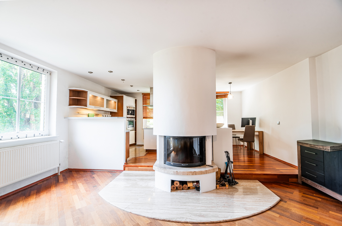 Rent a 3+kt apartment, 103 sqm, Pod Ateliéry, Prague - Barrandov