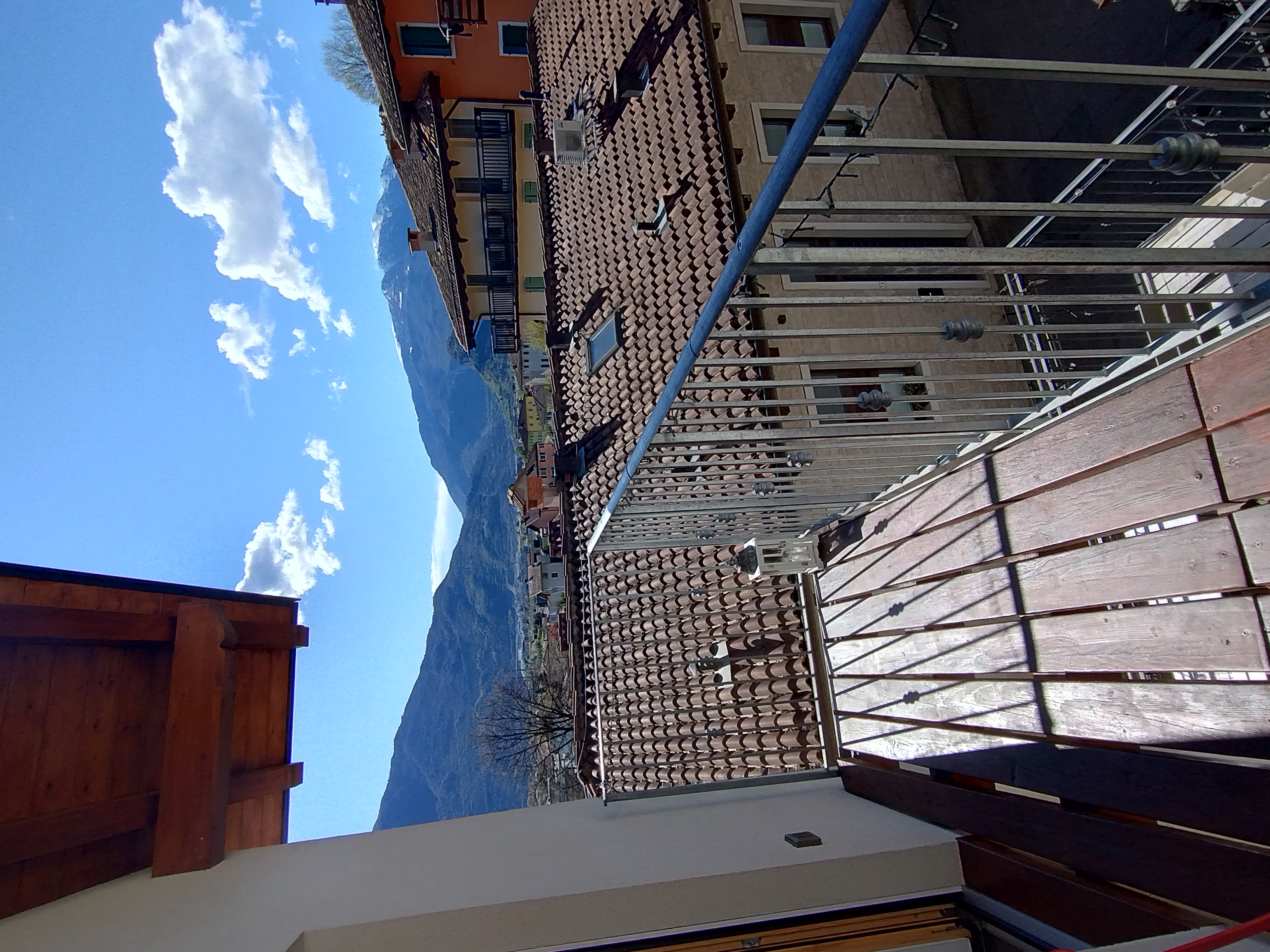Beautiful fully renovated independent house from ground to roof