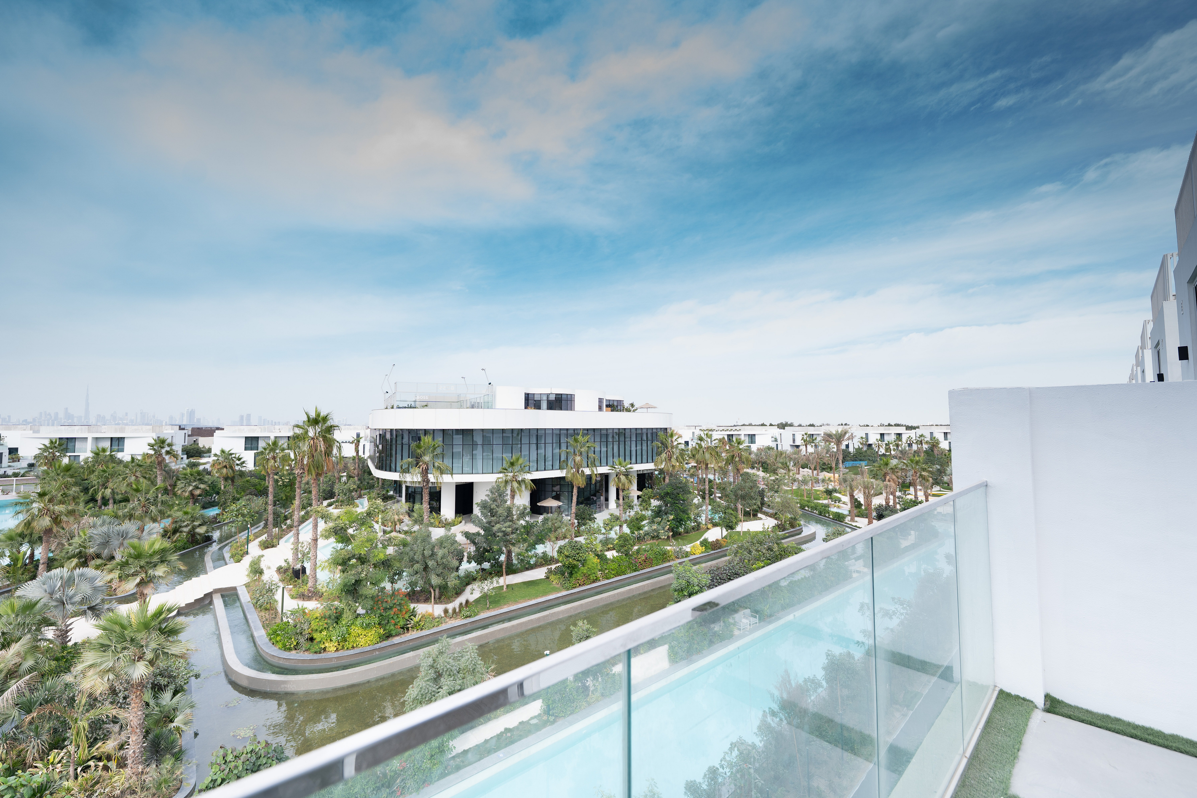 Rare Corner Unit Single Row| Premium| Lagoon View