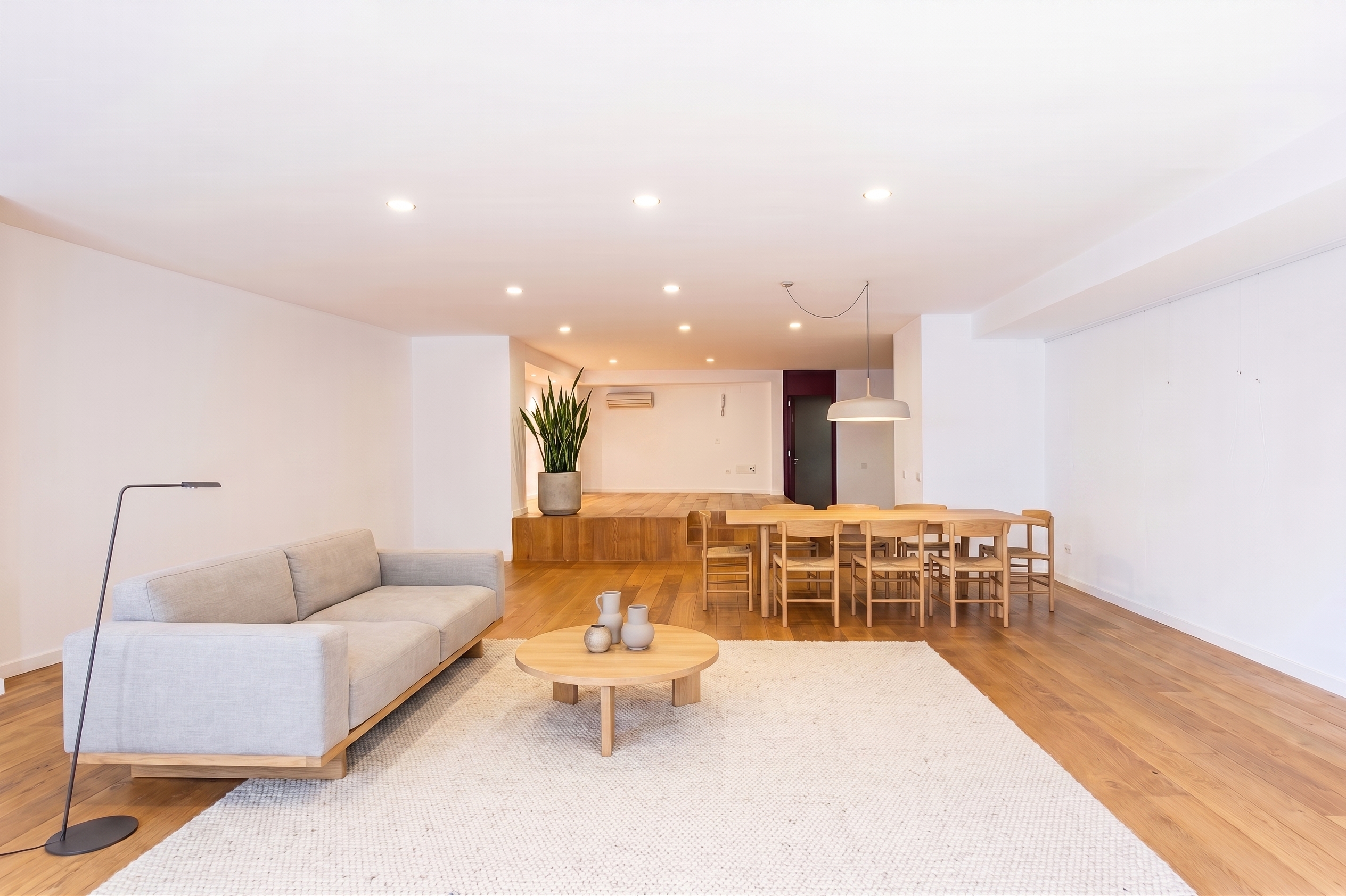 Loft dúplex amb espais extraordinaris i múltiples possibilitats a Gràcia