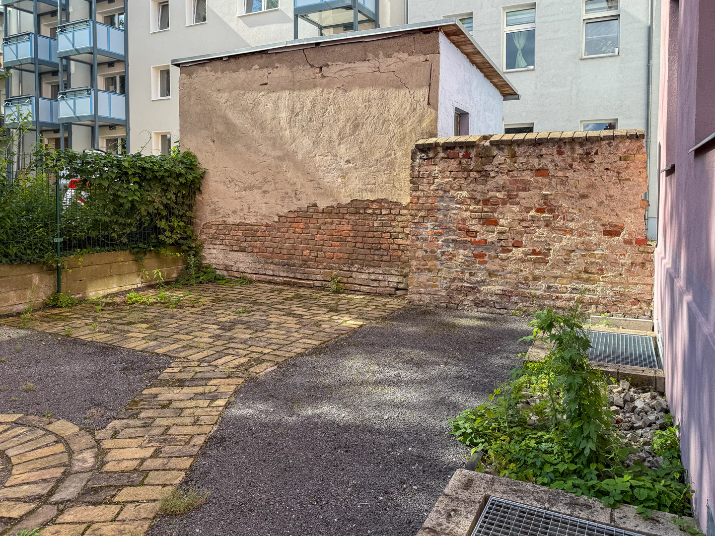 Helle 40 m² Erdgeschosswohnung nahe Stadtzentrum - Photo 2