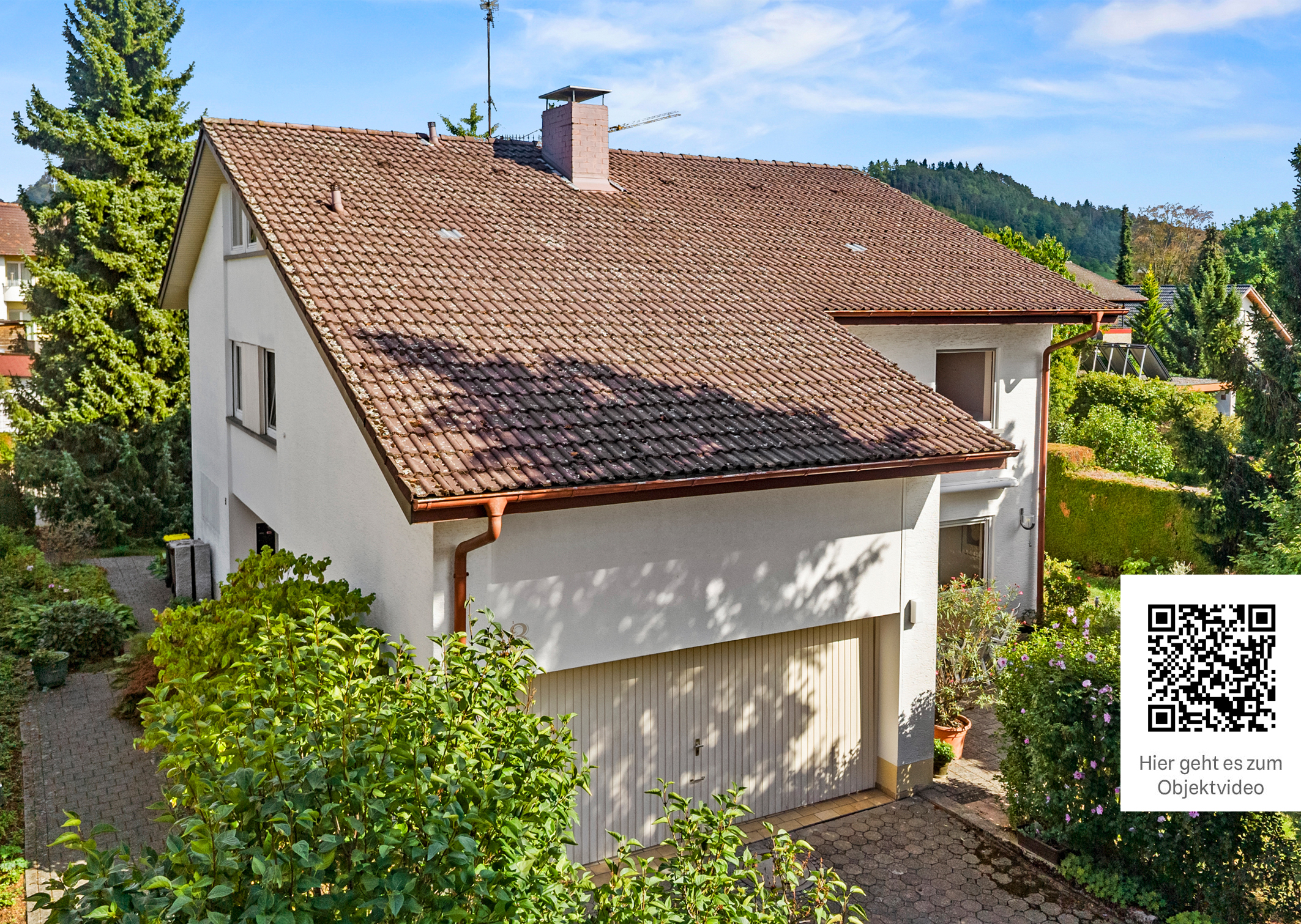 Hier findet die ganze Familie Platz – großzügiges Einfamilienhaus mit DG-Wohnung