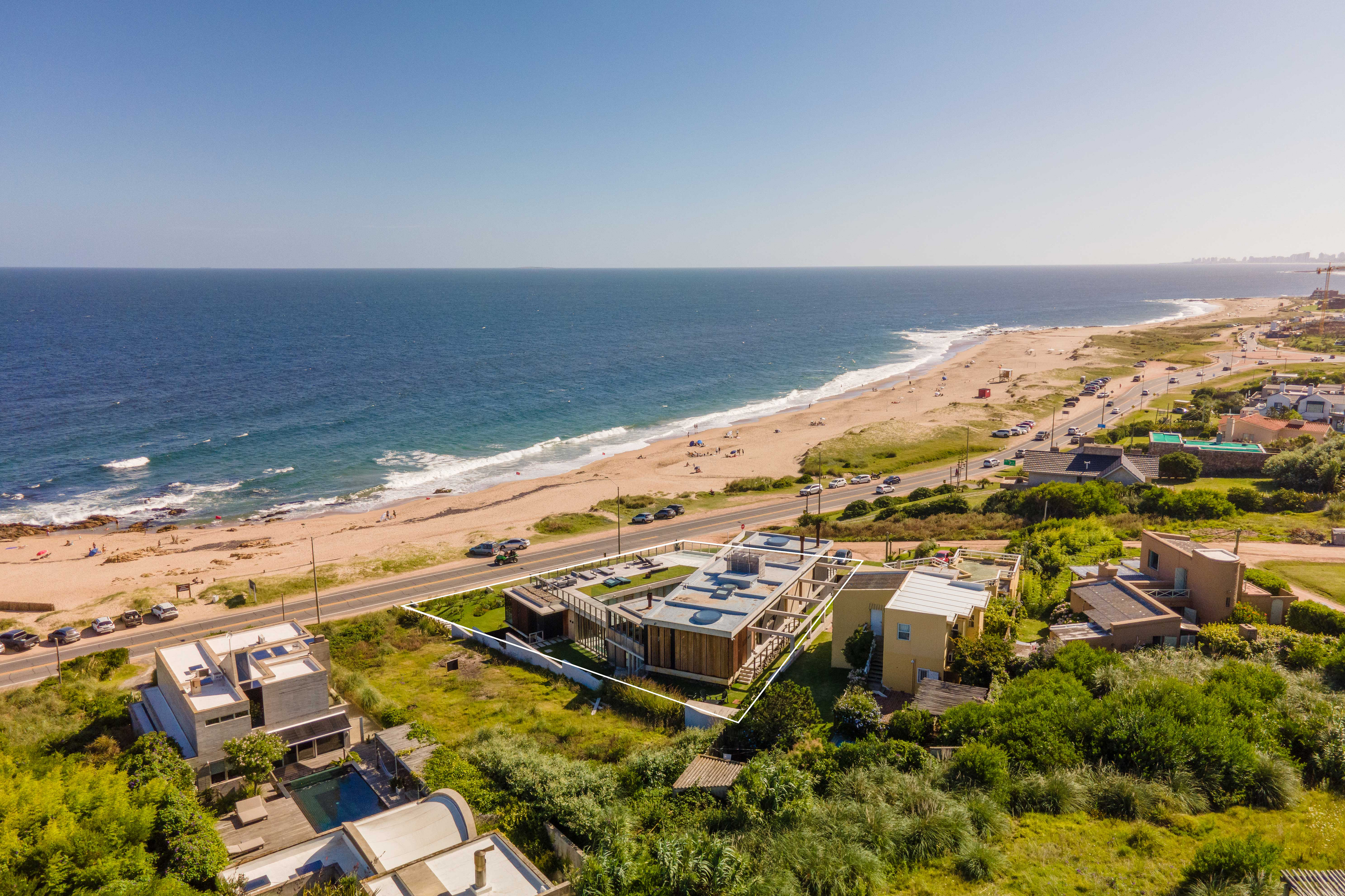Magnífica casa en primera línea al mar