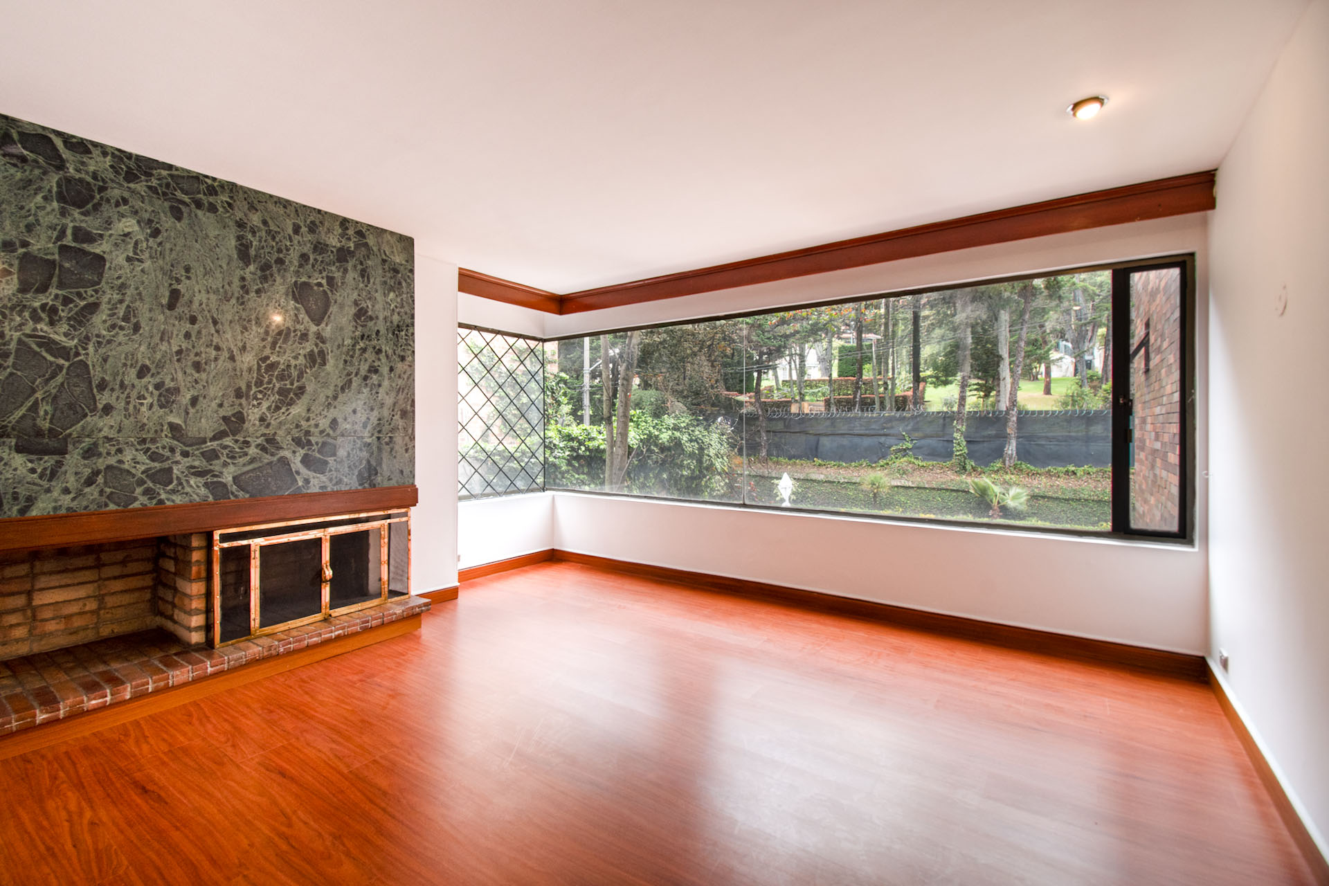 Apartamento clásico  para arriendo en Rosales