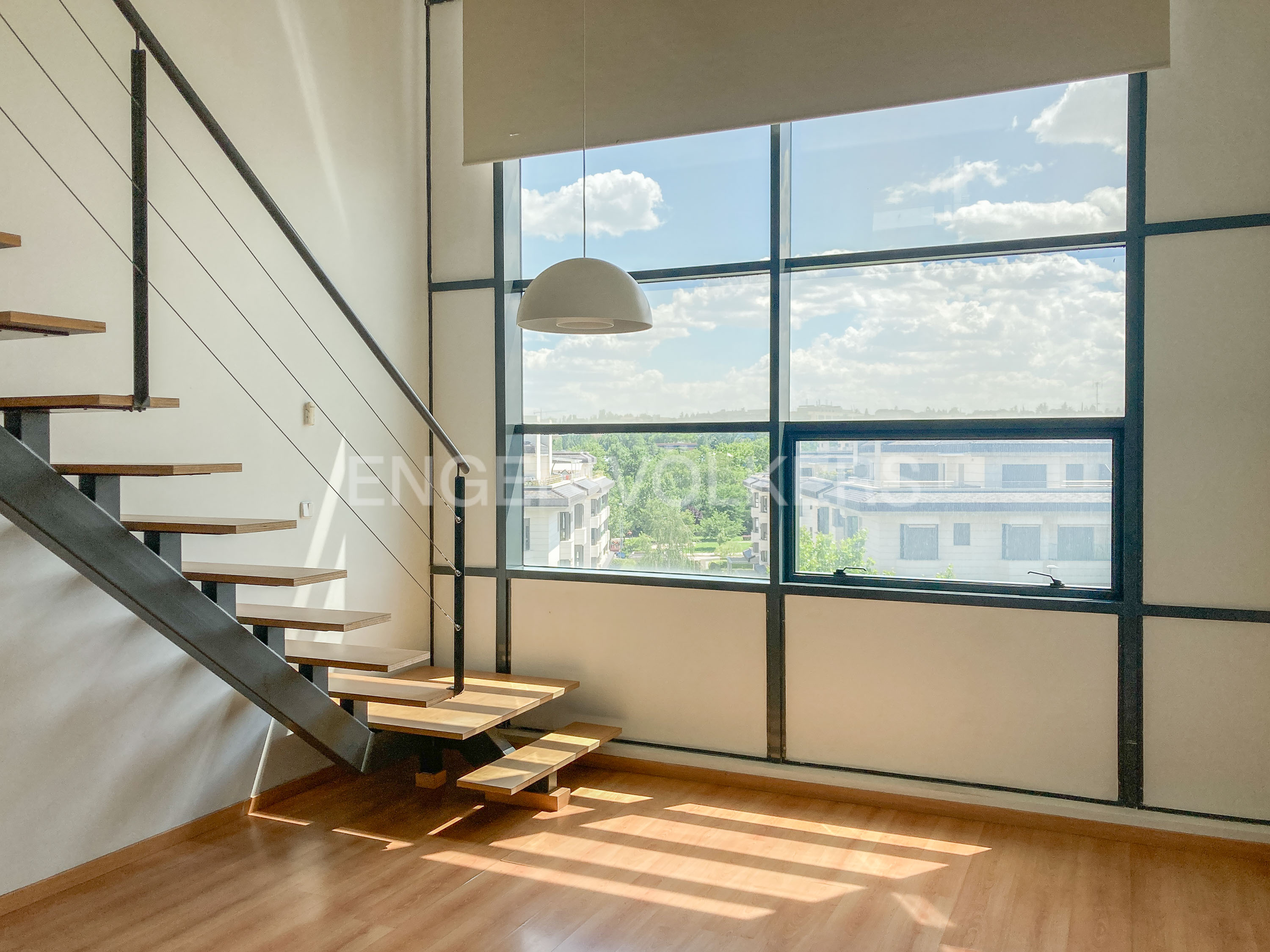 Bright designer duplex with pool in San Sebastian
