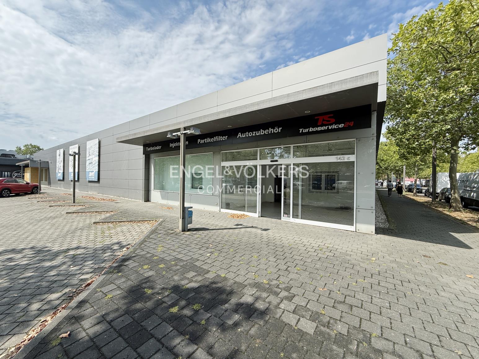 Flexible Ladeneinheit mit Büro in Borsigwalde