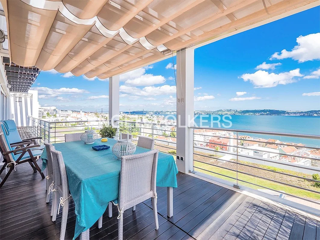 Amazing 3 bedroom apartment with river view
