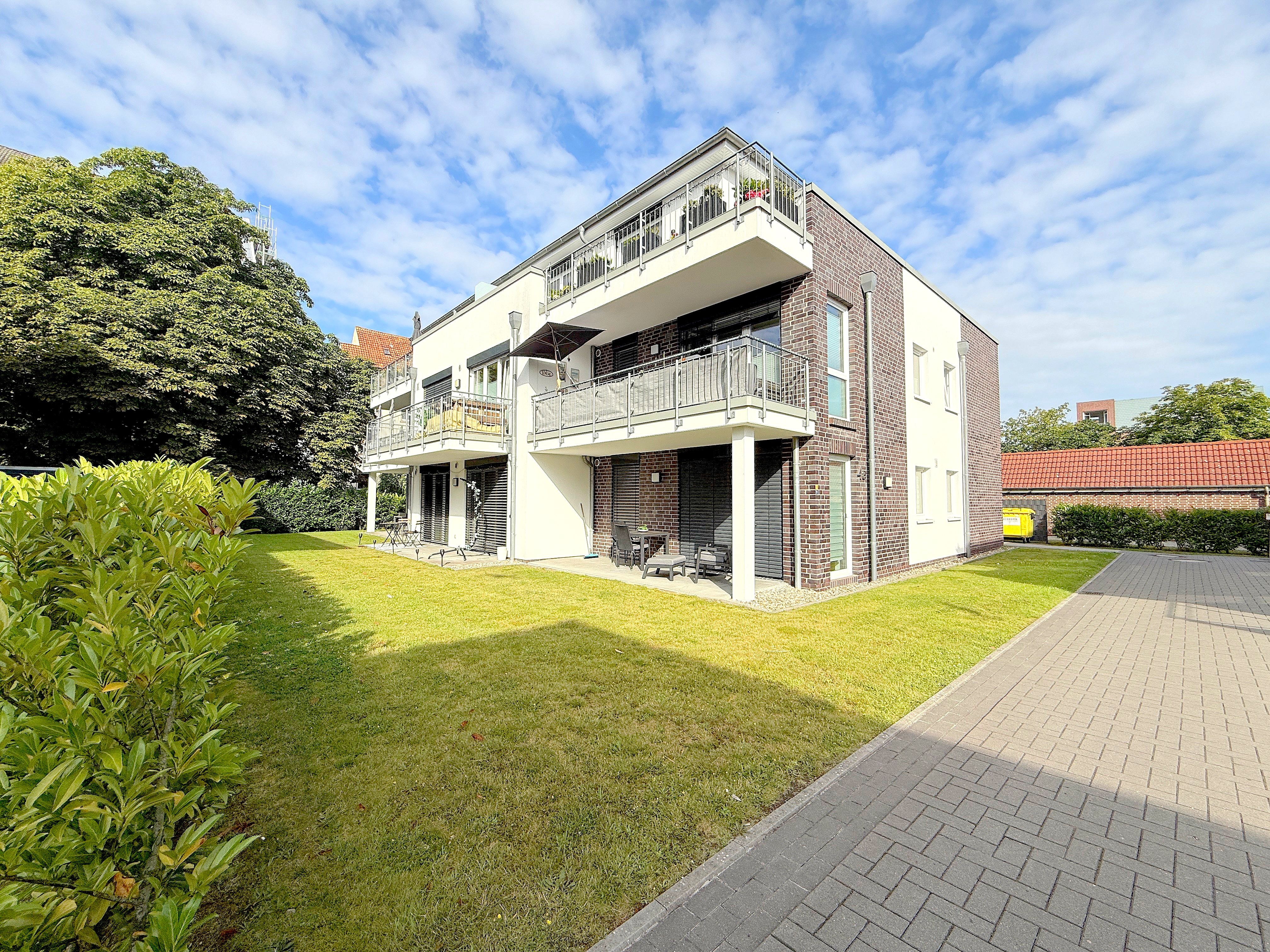Modernes Wohnen im Erdgeschoss: Barrierearm, stilvoll und energieeffizient