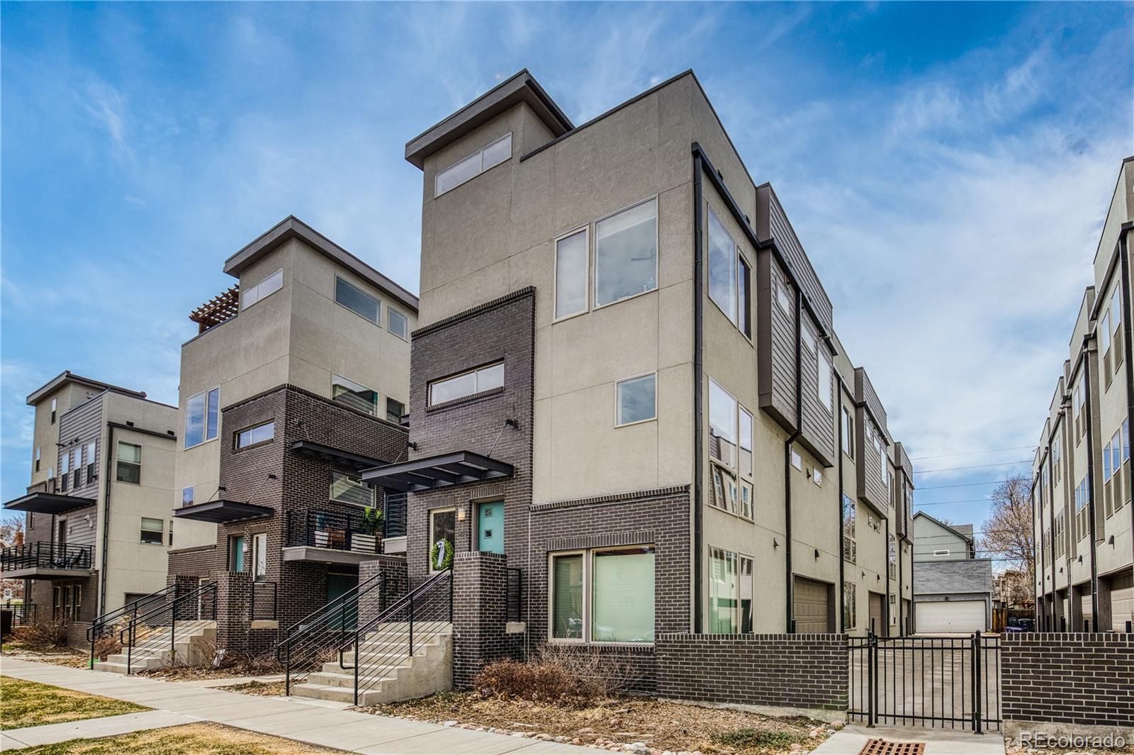 Move-In Ready: Fully Furnished Home Near City Park