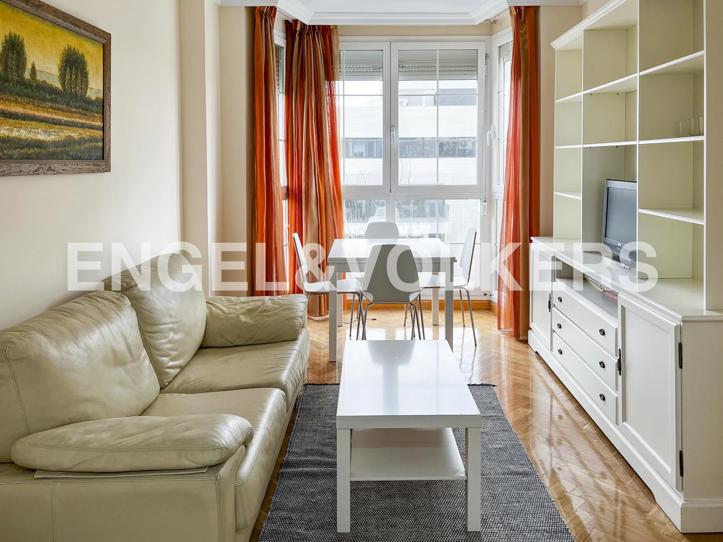 Comfortable furnished flat in Sanchinarro