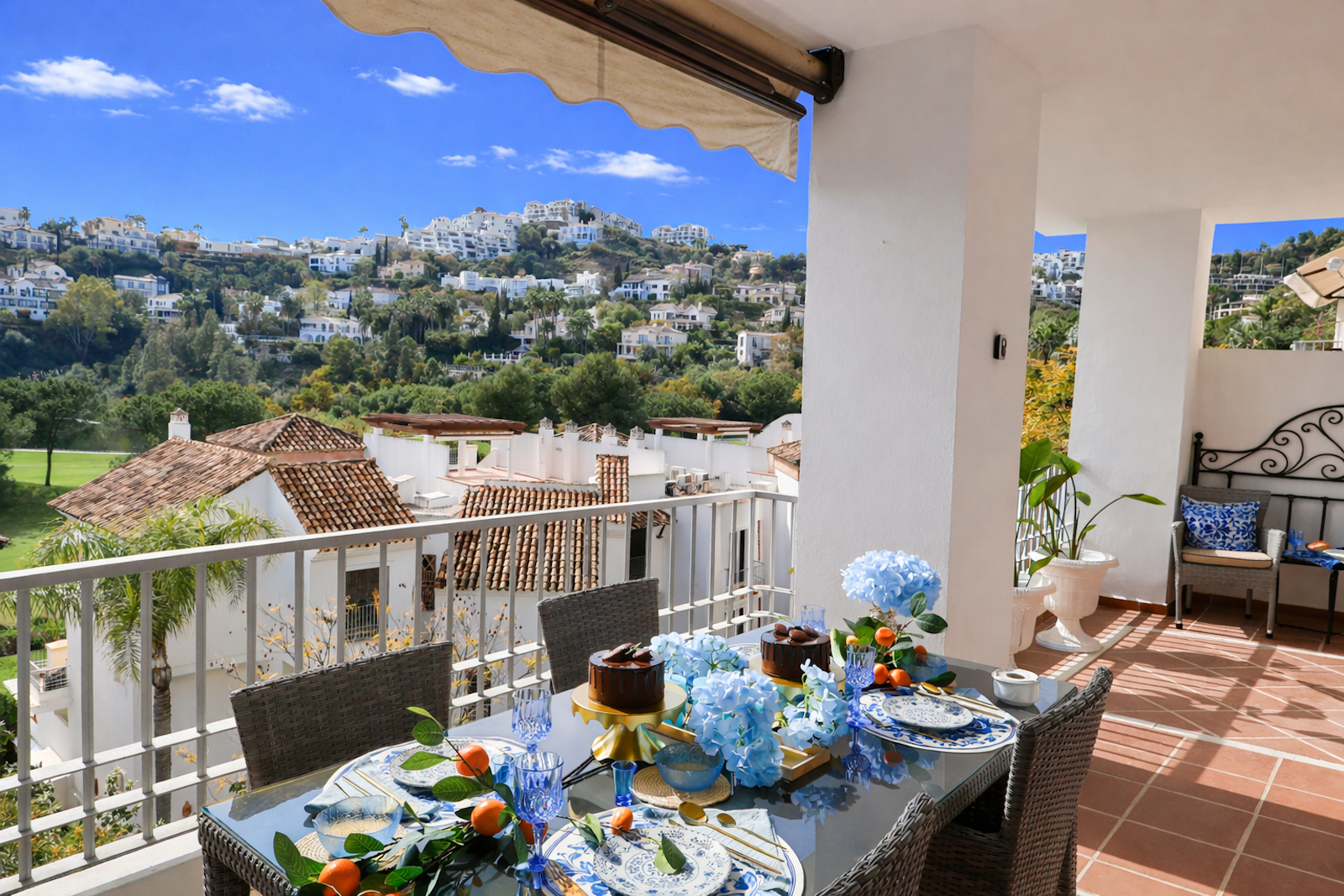Apartment with Stunning Views and Tourist Licence in Gated Golf Resort