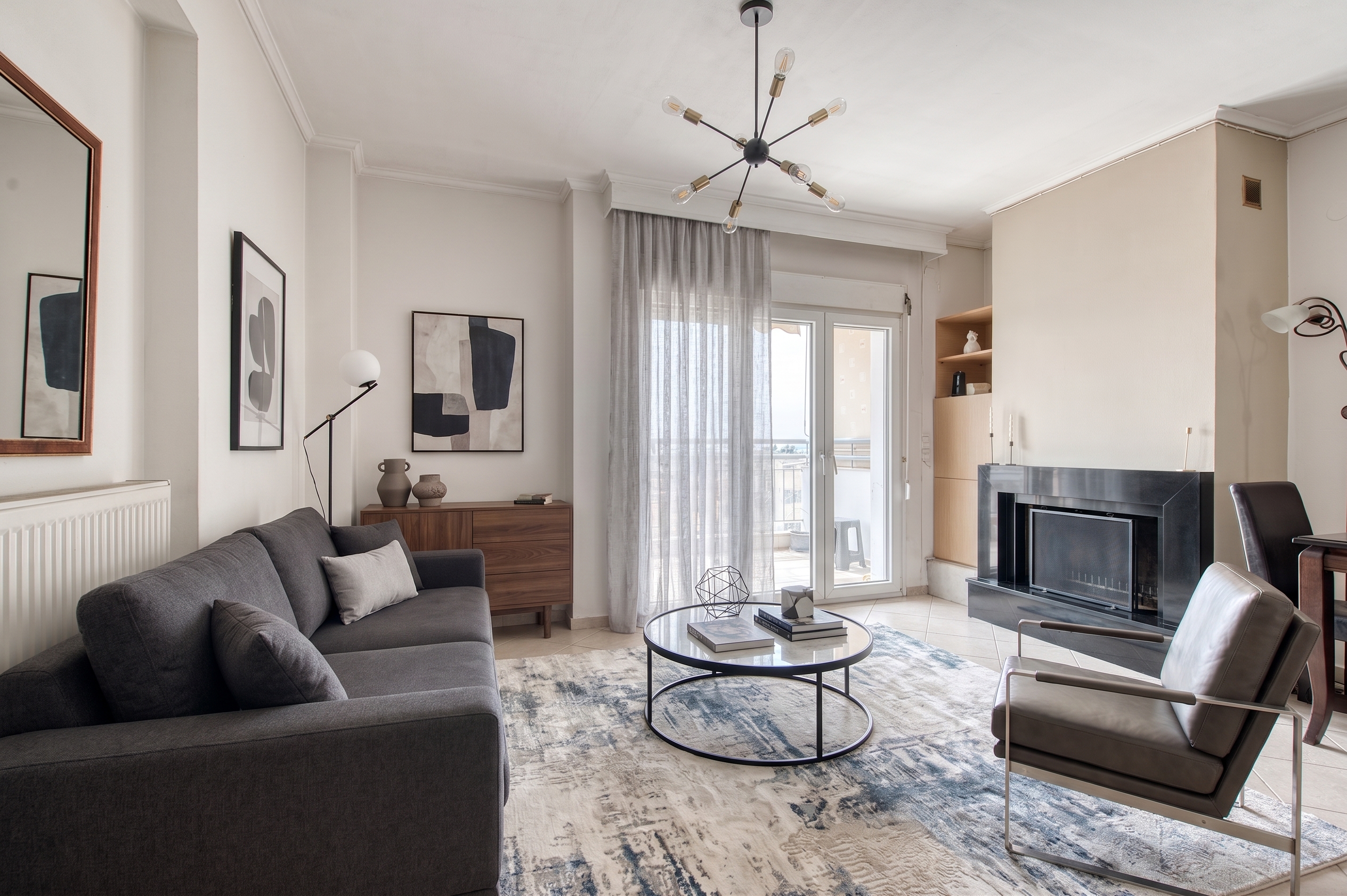 Furnished 3-bedroom apartment with parking space