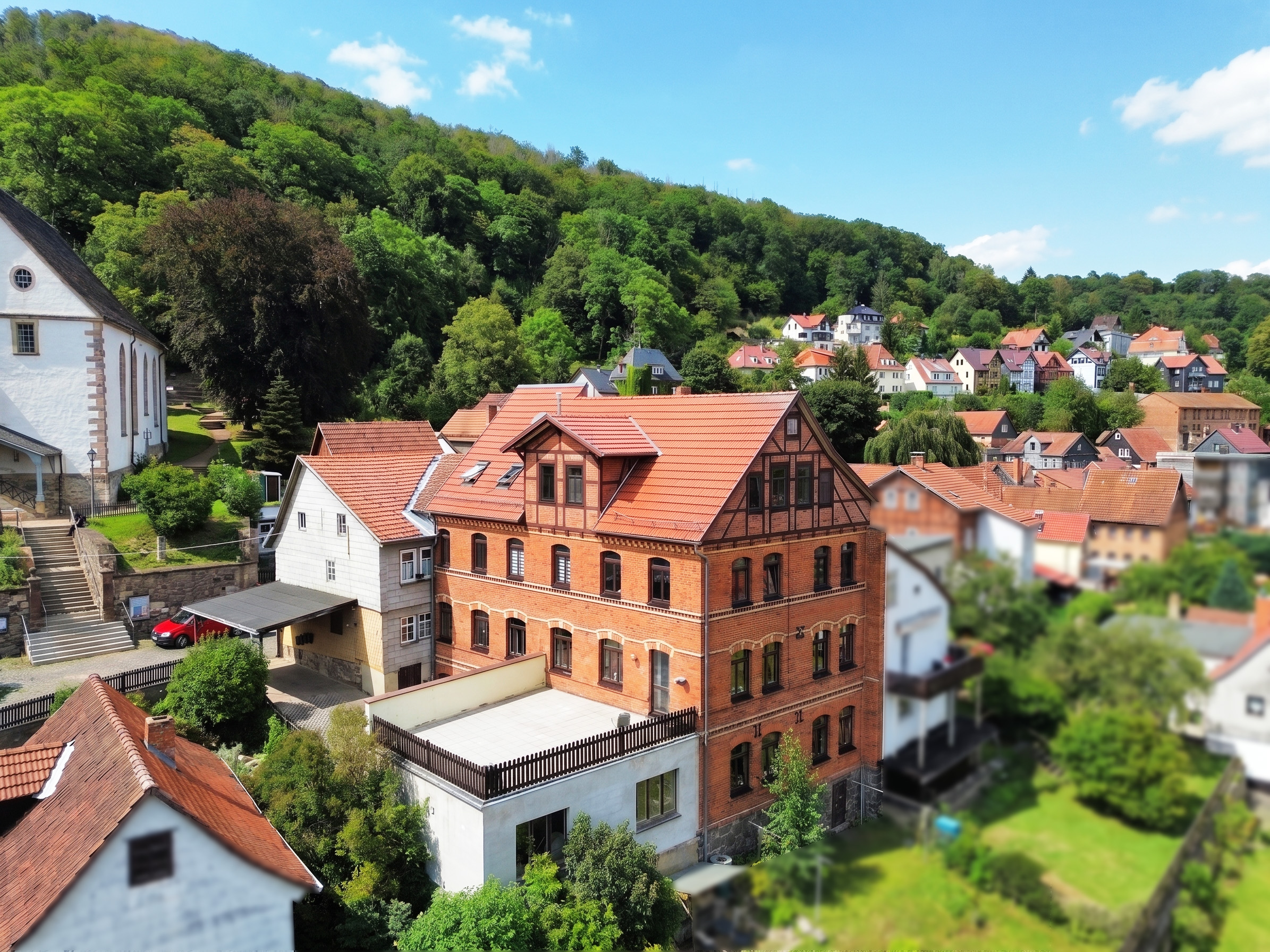 Wohnen, Vermieten, Entwickeln – vielseitiges Anwesen in Ruhla