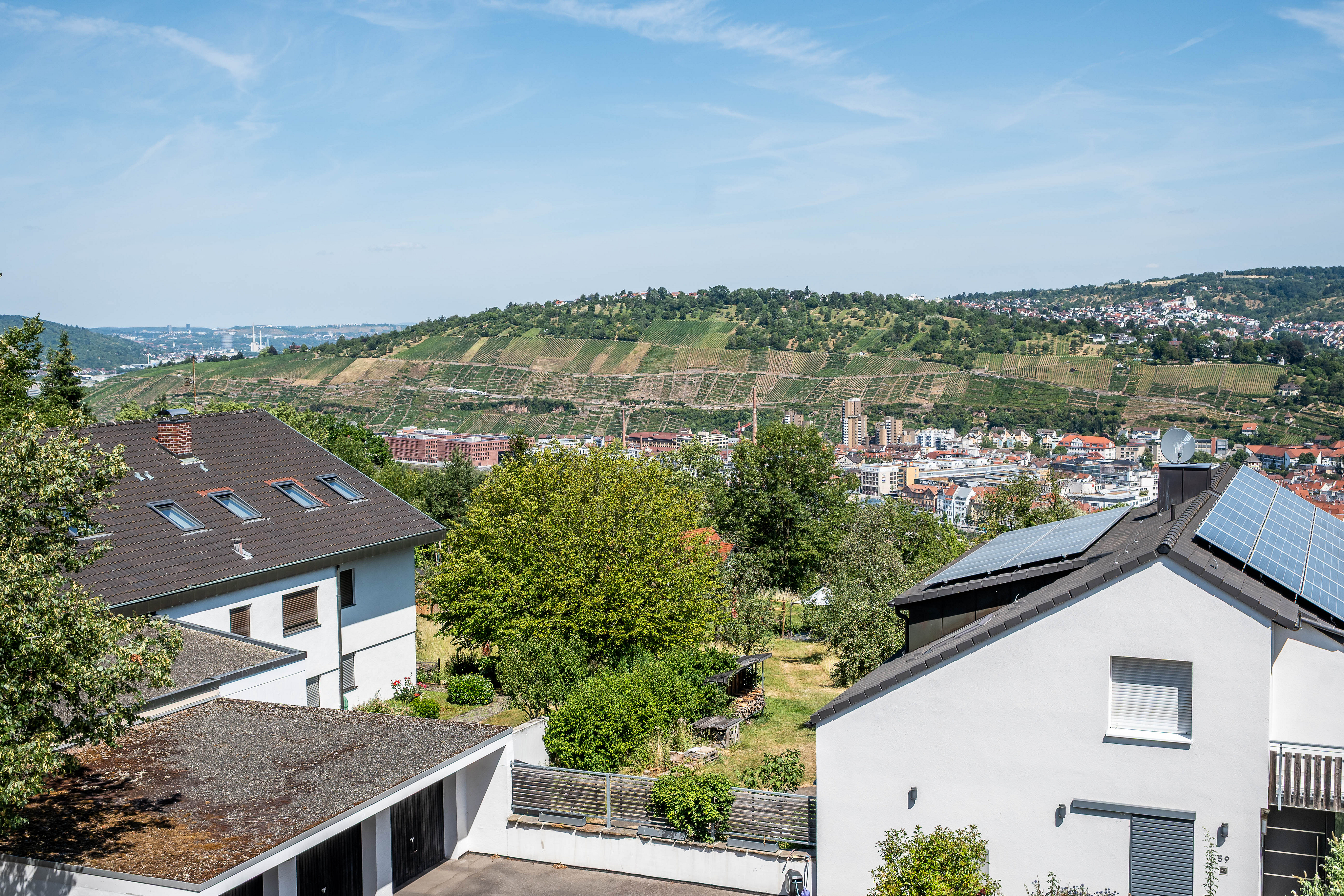 Wohnen über den Dächern Esslingens – mit beherrschender Aussicht.