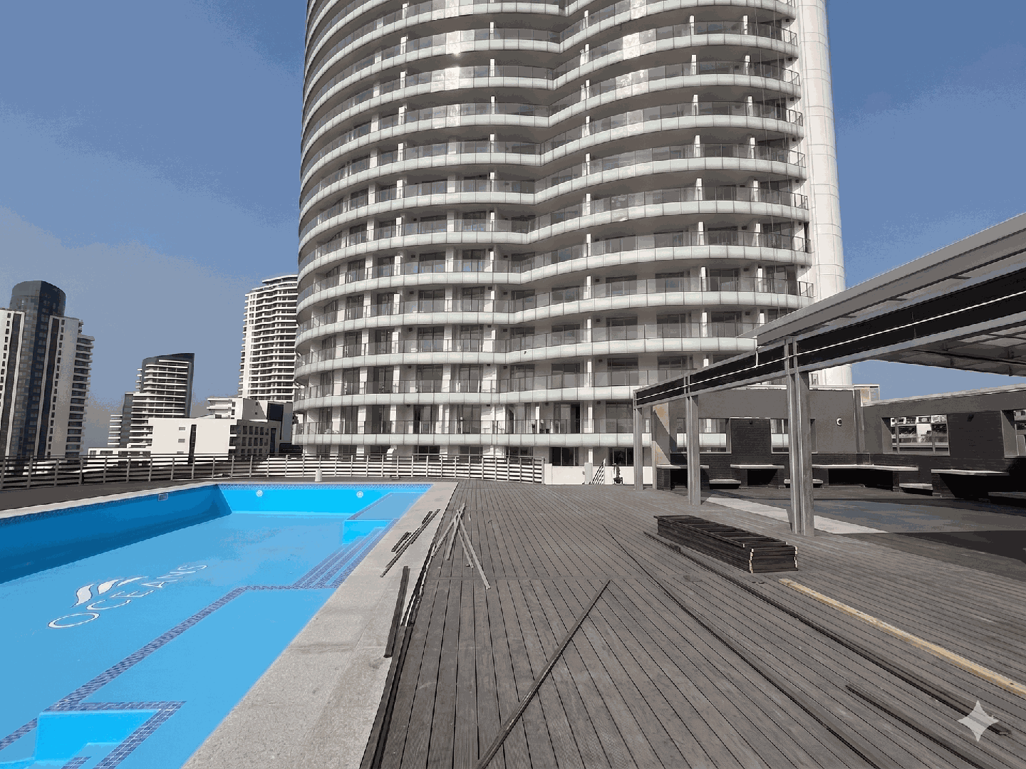 Panoramic Ocean Views from a Brand-New Oceans Residence