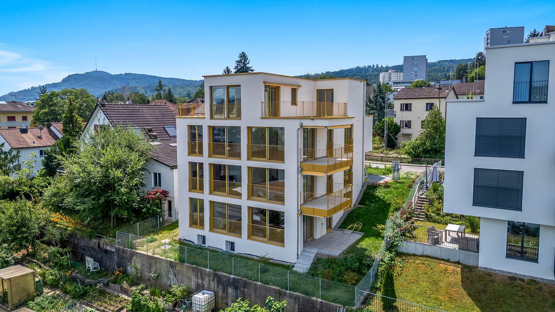 Four-point-eight Altstetten: Four apartments. Eight good reasons to stay.