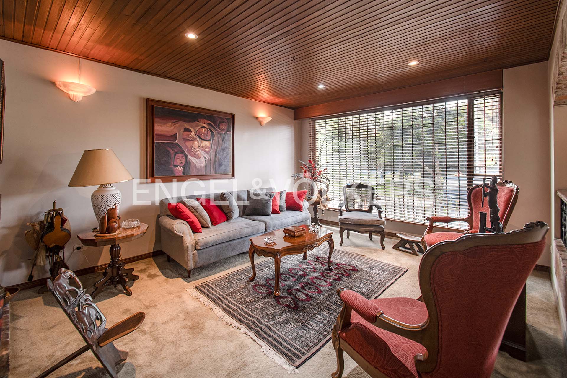 Casa en conjunto con terrazas y vista al parque para venta en San Patricio