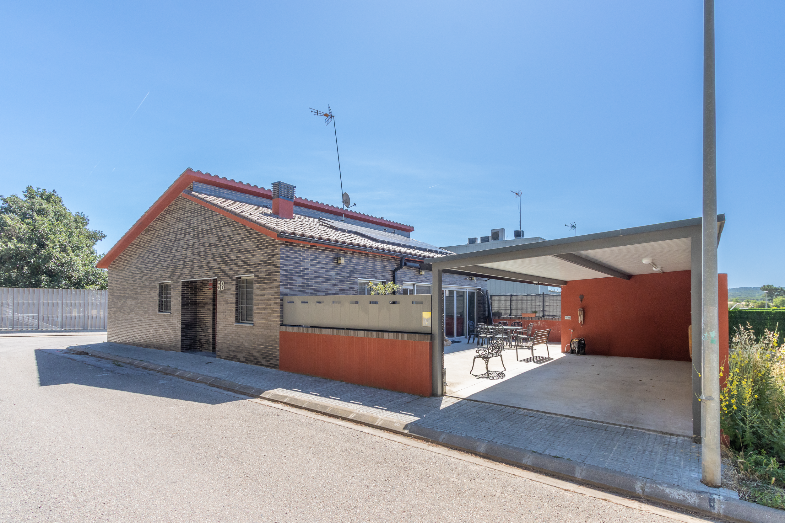 Casa moderna d'una planta