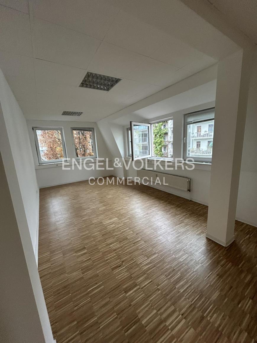 Büro mit Rückzugsqualität nahe Rosenthaler Platz