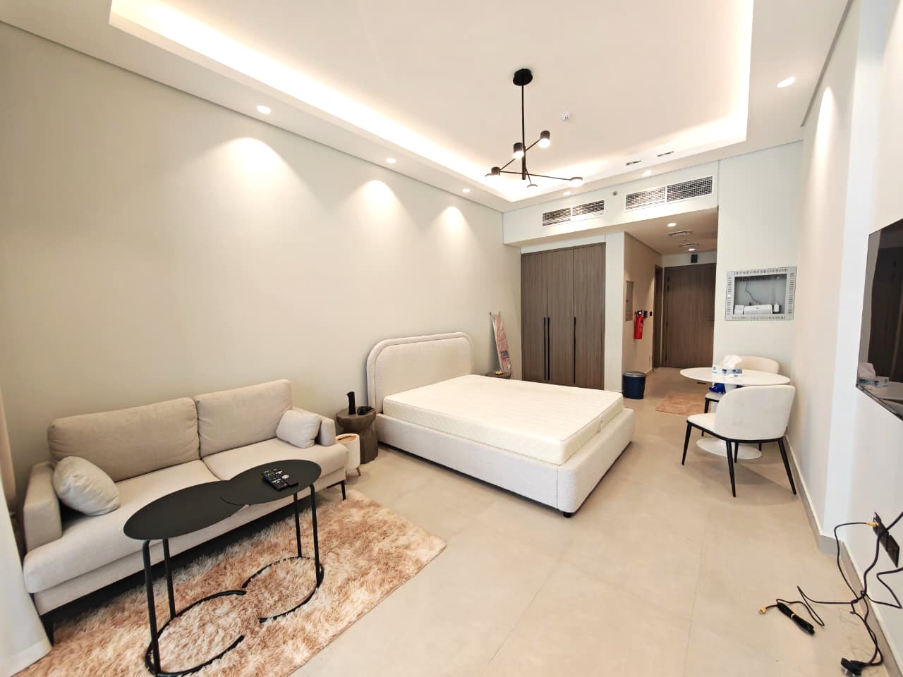 BRAND NEW | Furnished | Ready To Move in