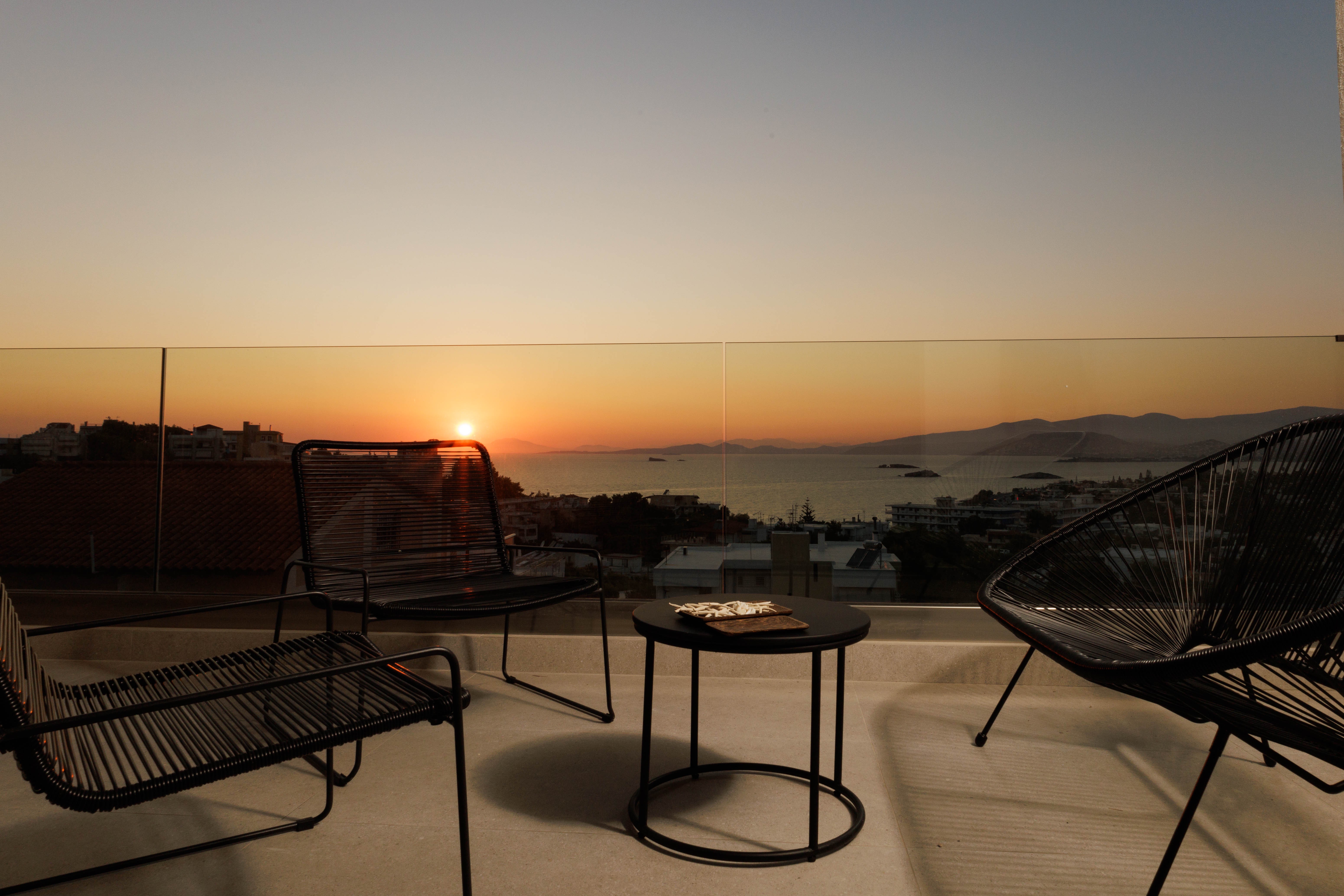 Sunset and sea view newly built apartment in Saronida