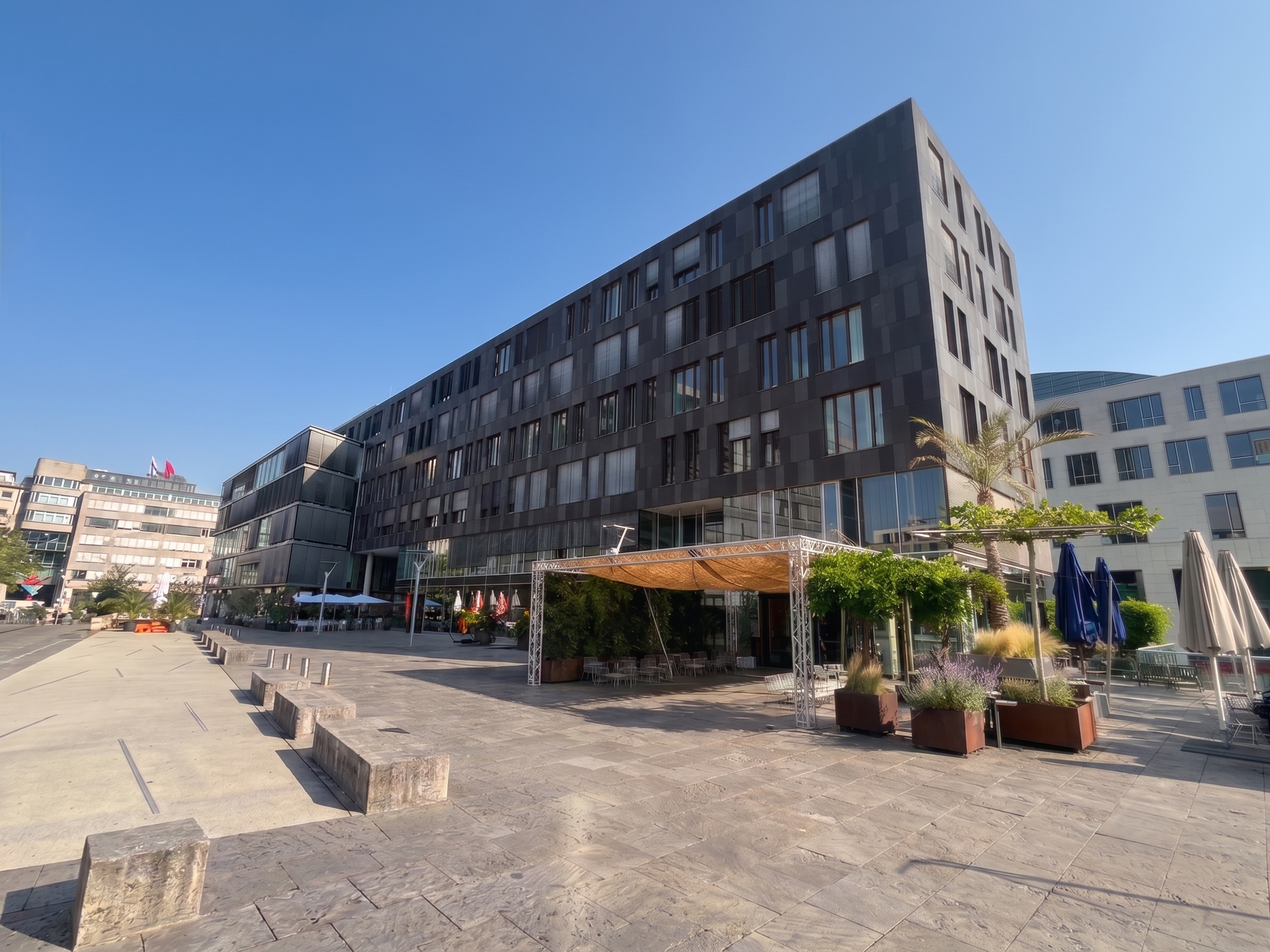 Exklusive Gewerbefläche am kleinen Schlossplatz