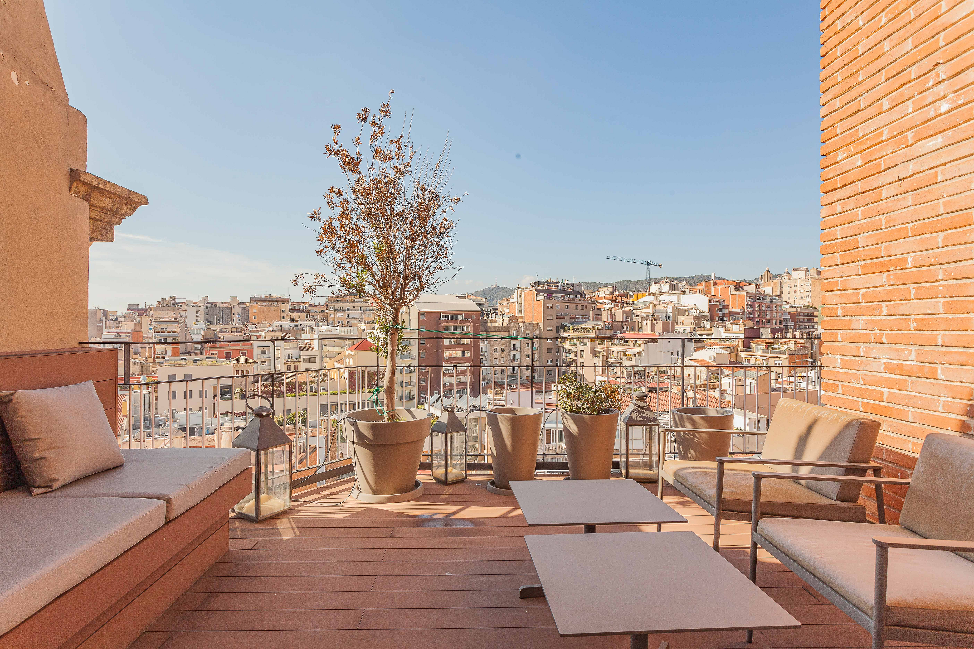 Exclusive Duplex Penthouse with Terraces and Panoramic Views in Bonanova